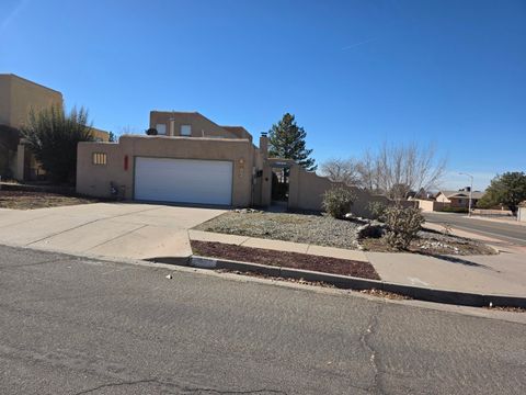 5231 Purcell Drive NE Albuquerque NM 87111