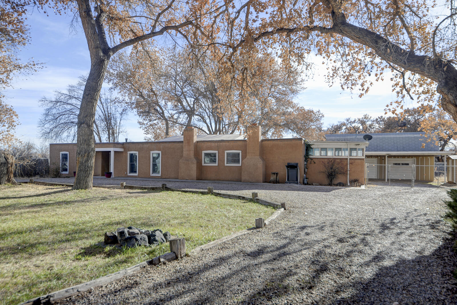 1405 Pearl Loop, Bosque Farms, New Mexico image 9