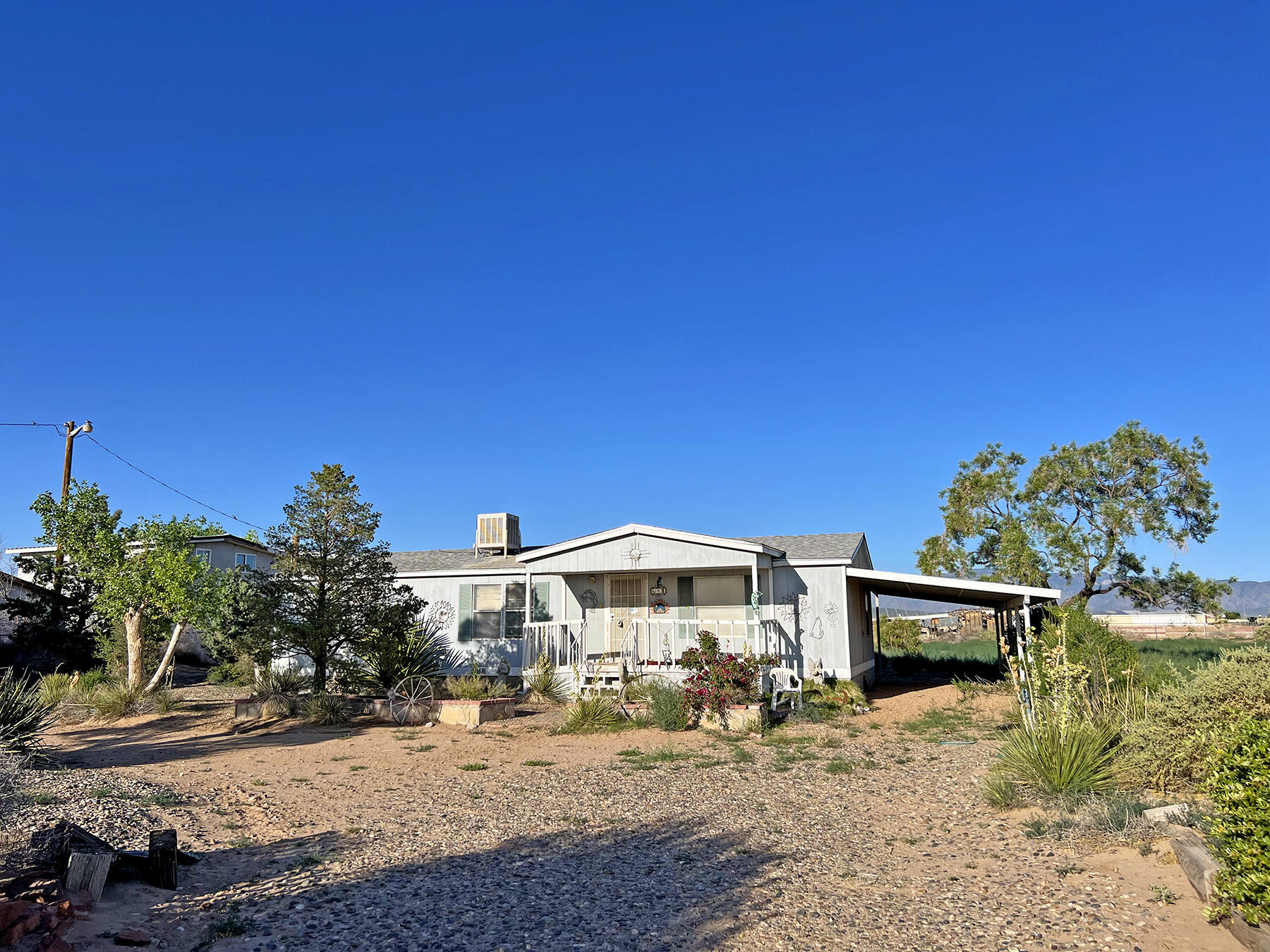 7 Sands Loop, Los Lunas, New Mexico image 9