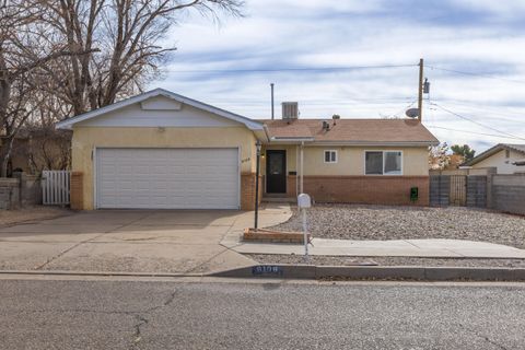 Photo of 9108 Gutierrez Road NE, Albuquerque, NM 87111 (MLS # 1096099)