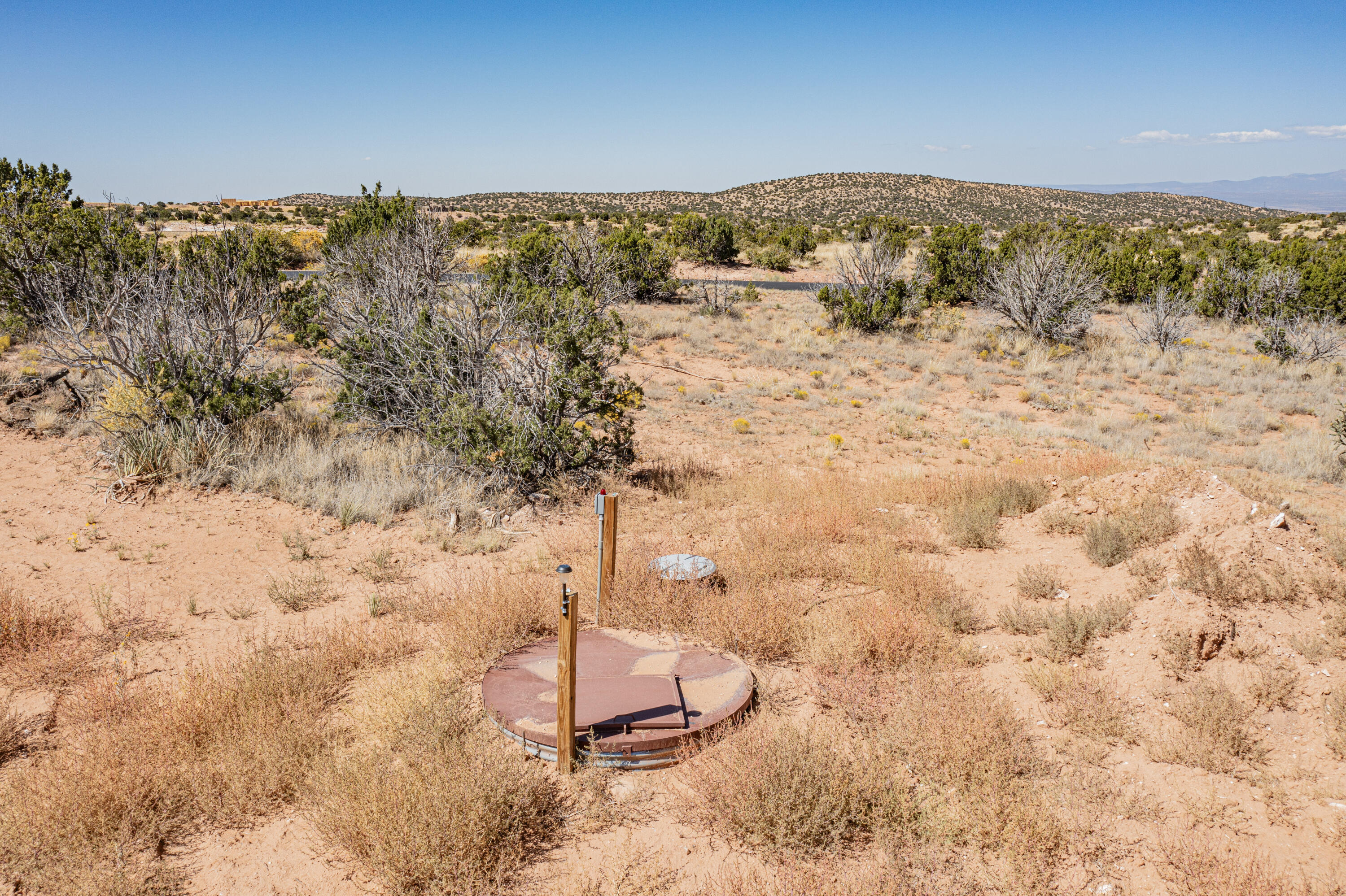 242 Moonlight Ridge Road, Placitas, New Mexico image 3