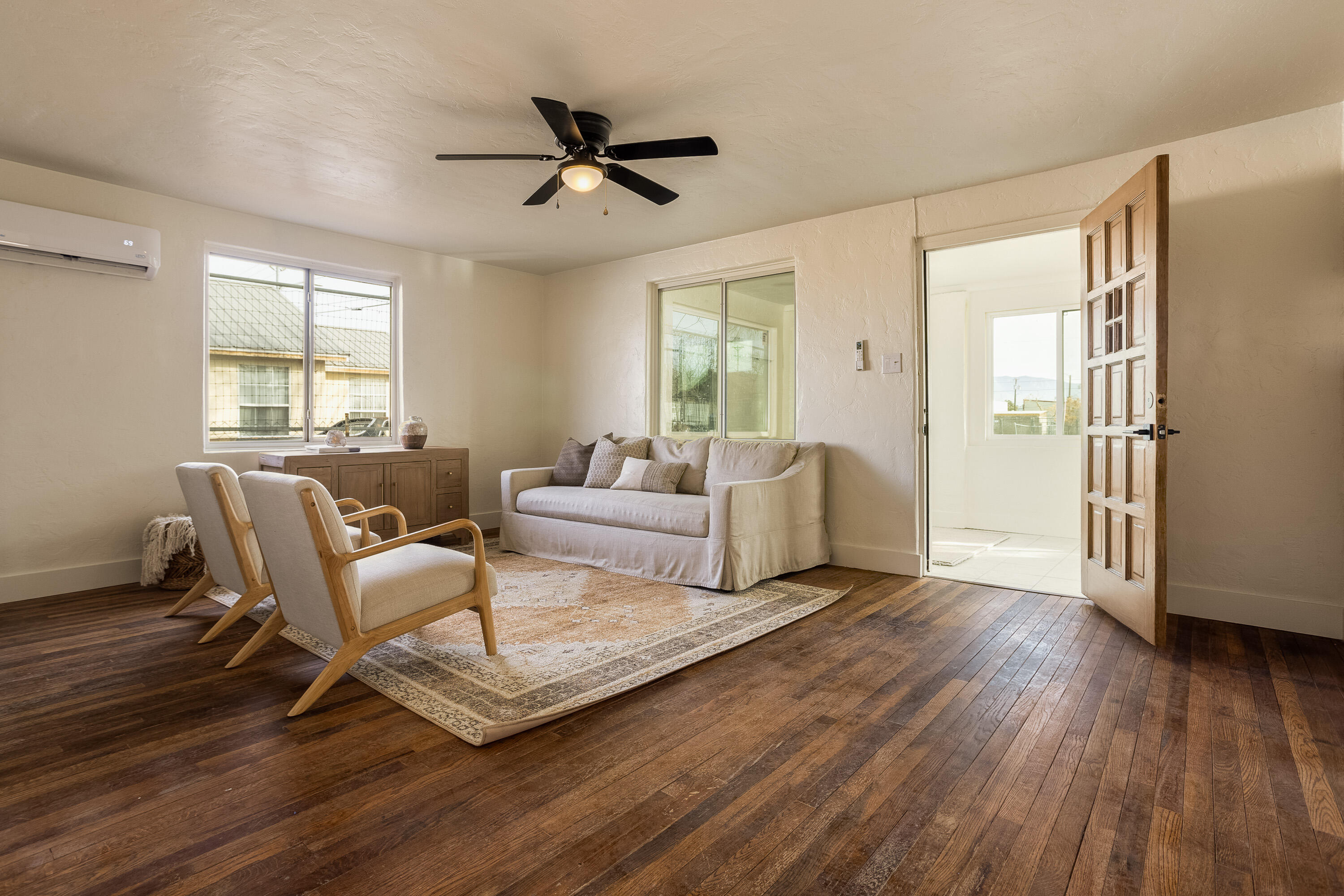 1507 3rd Street, Albuquerque, New Mexico image 2