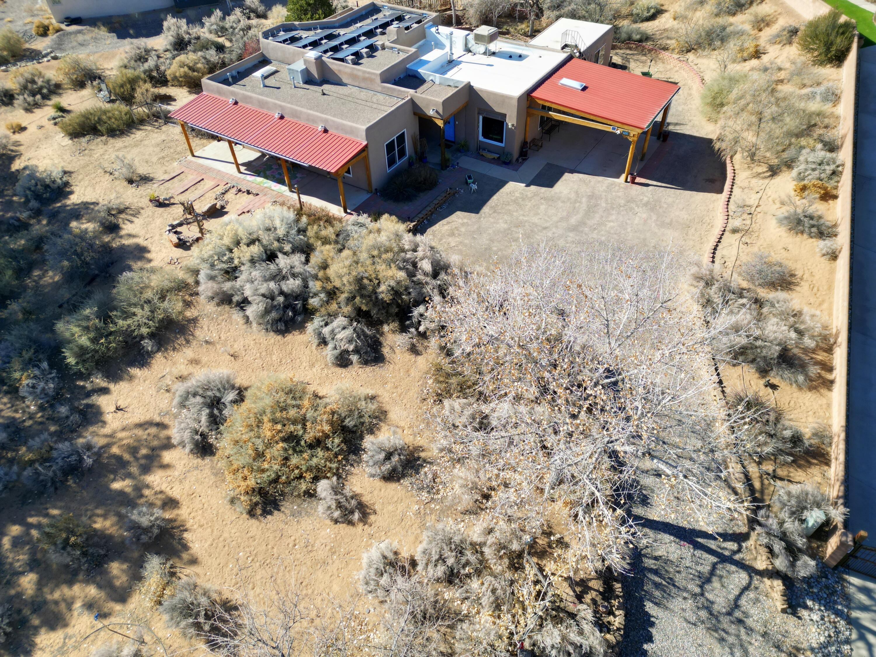 601 Reclining Acres Road, Corrales, New Mexico image 17