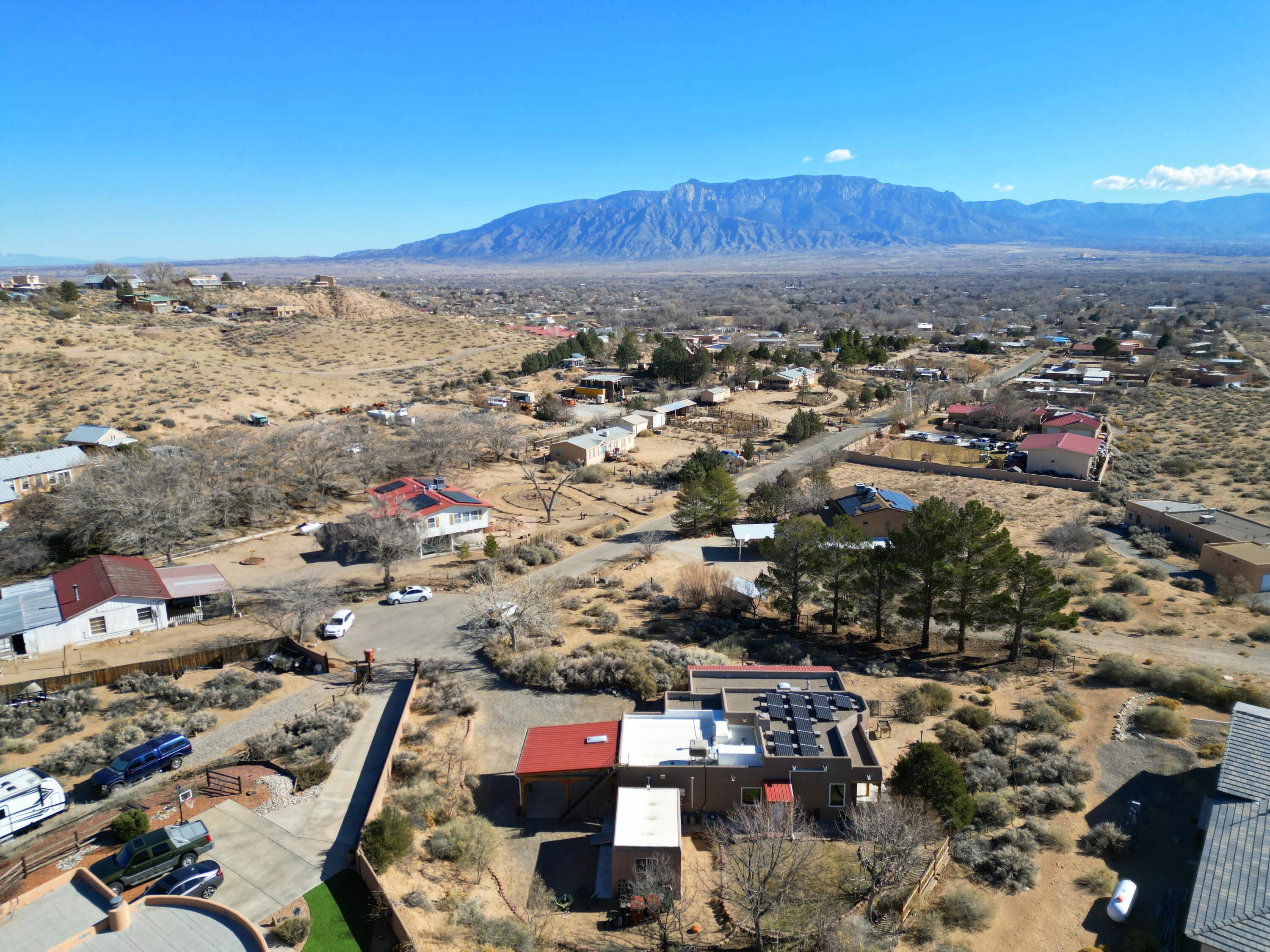 601 Reclining Acres Road, Corrales, New Mexico image 20