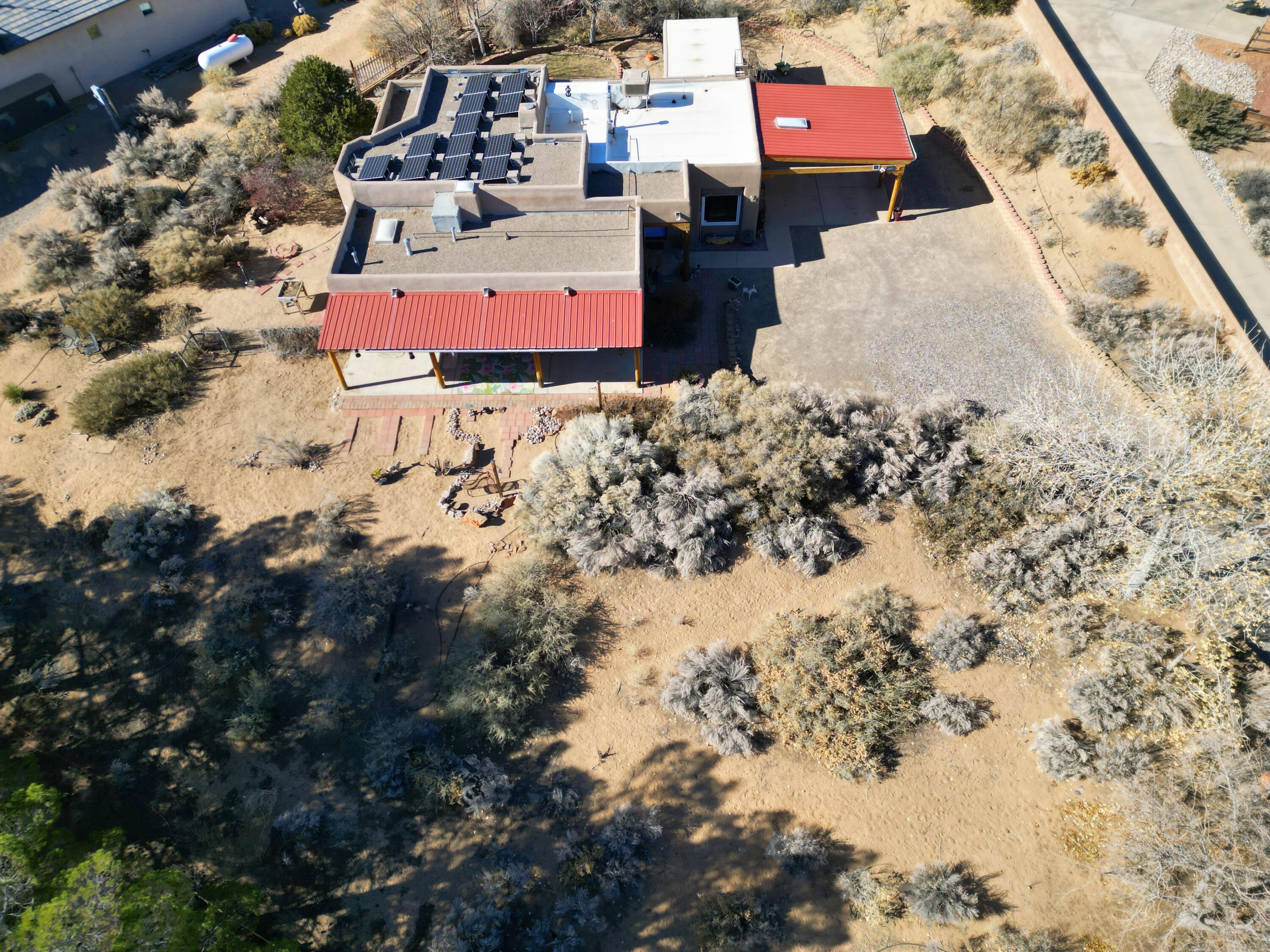 601 Reclining Acres Road, Corrales, New Mexico image 18