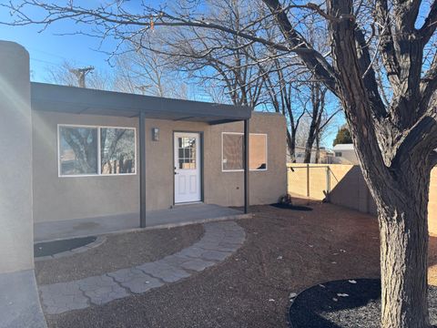 1340 Cherokee Court NW Albuquerque NM 87107