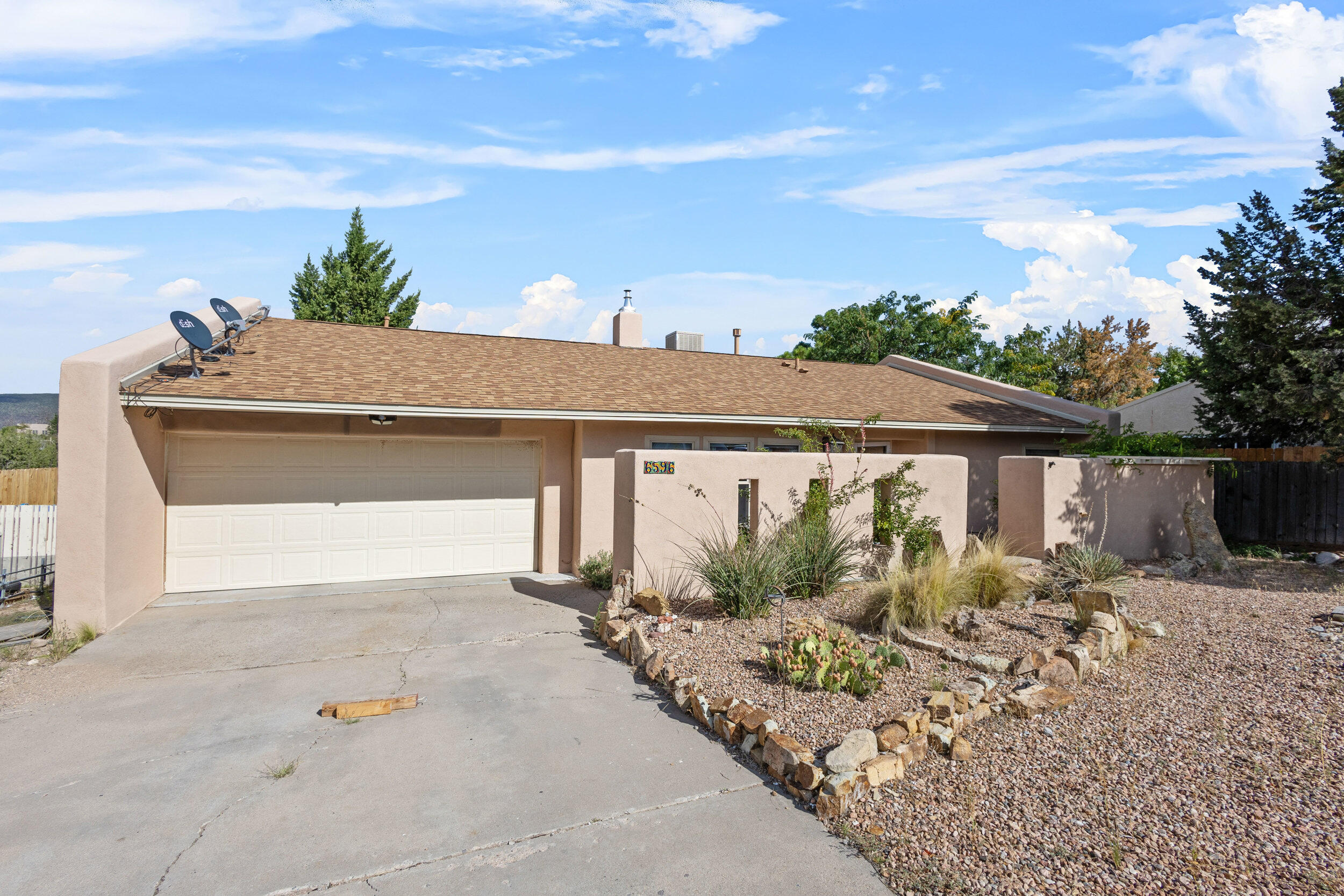 6596 Sahchu Street, Cochiti Lake, New Mexico image 1