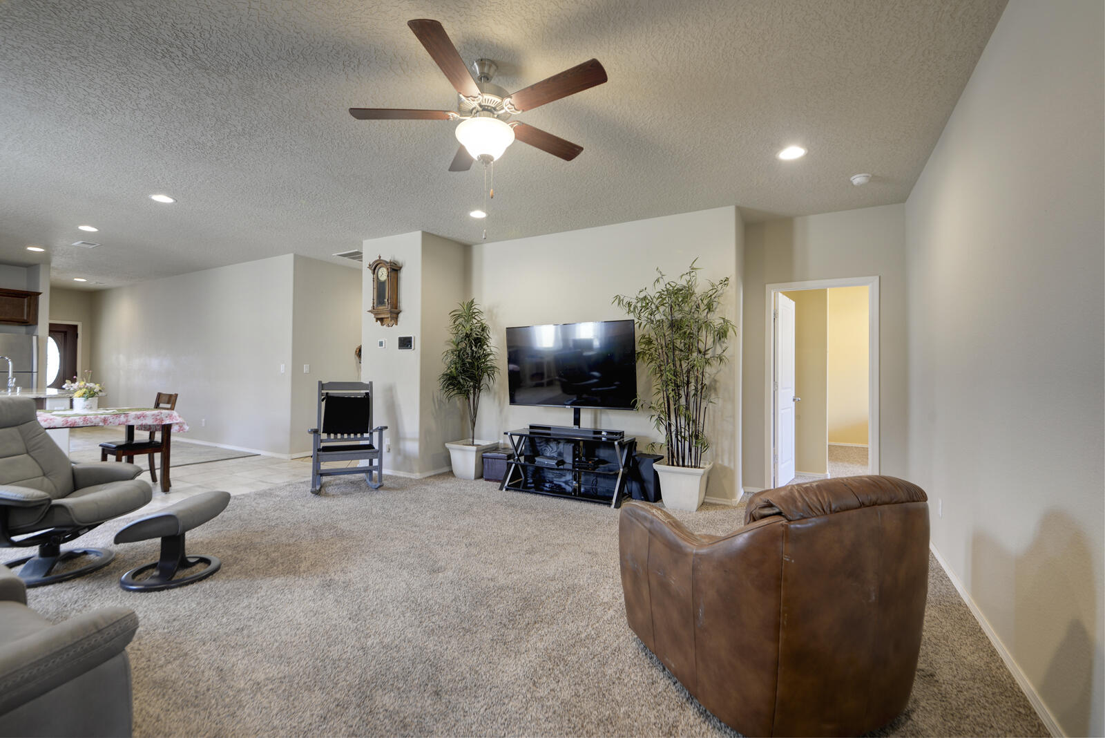 1754 Valle Vista Road, Los Lunas, New Mexico image 14