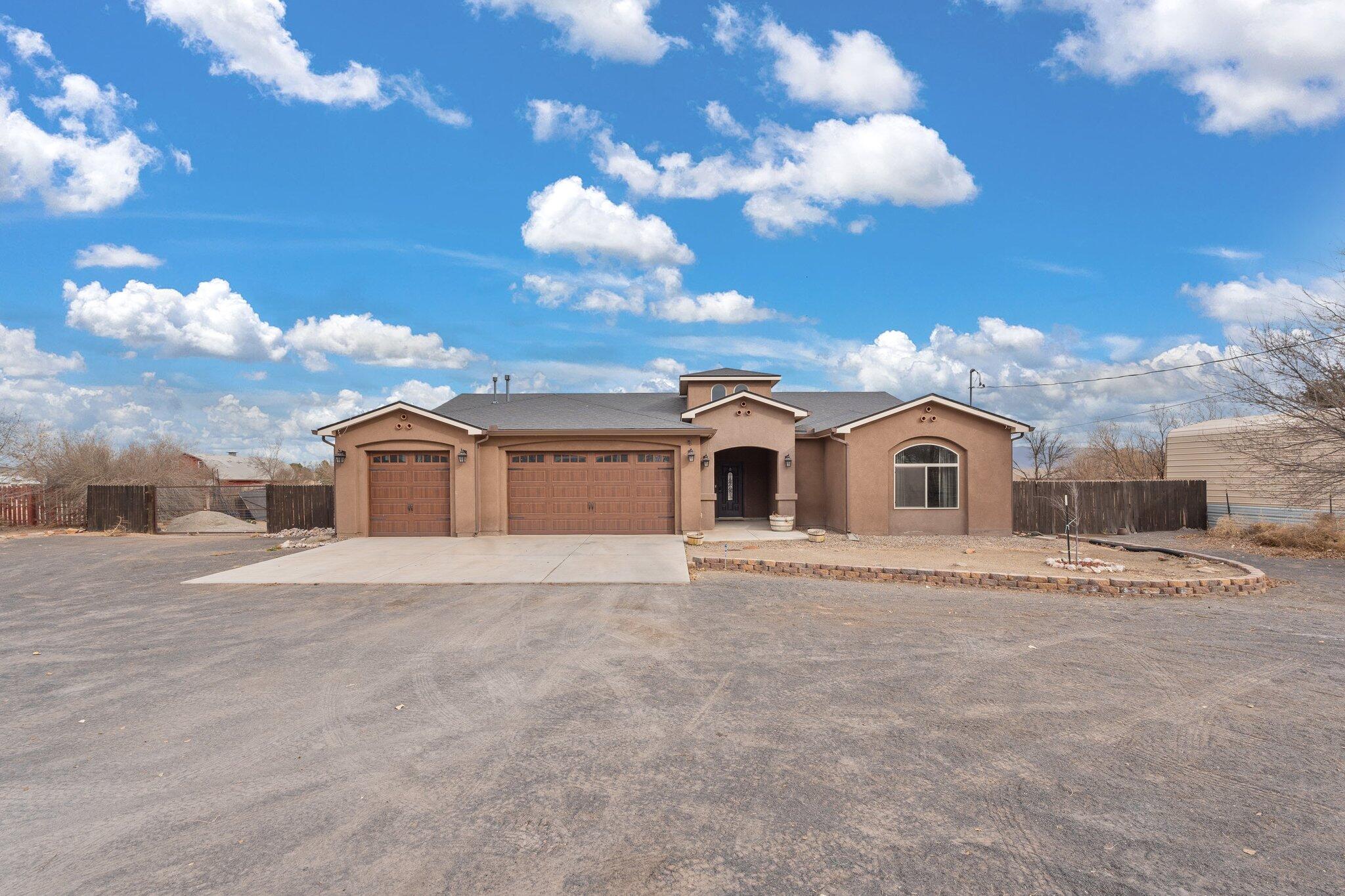 10 Kennedy Drive, Los Lunas, New Mexico image 2