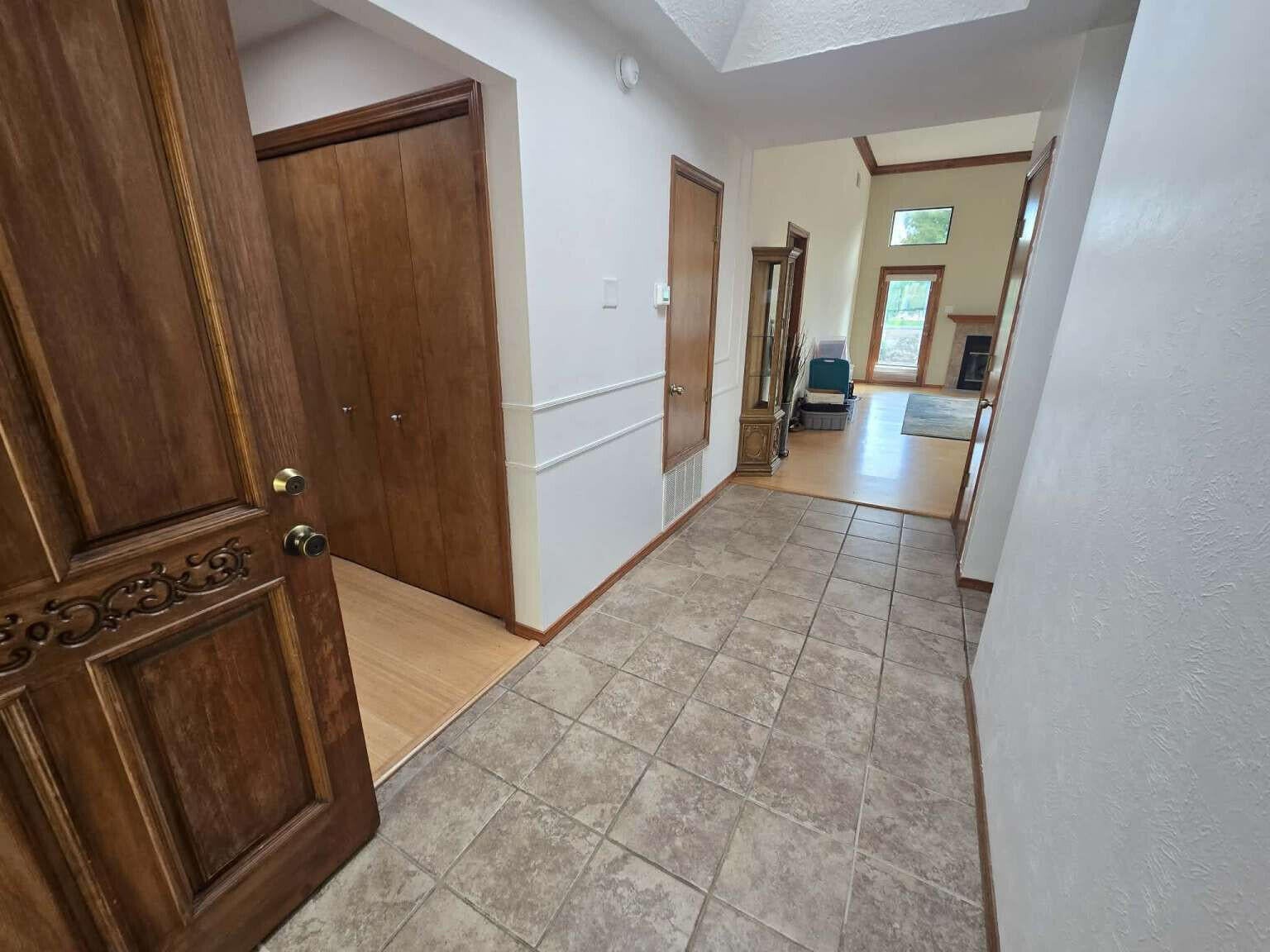 10312 Camino Del Oso NE