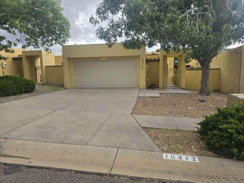 Photo of 10312 Camino Del Oso NE, Albuquerque, NM 87111 (MLS # 1111681)
