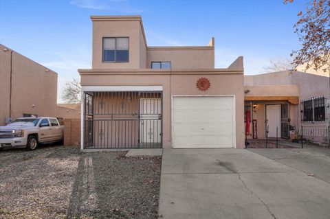Photo of 629 Pittard Drive SW, Albuquerque, NM 87121 (MLS # 1097435)