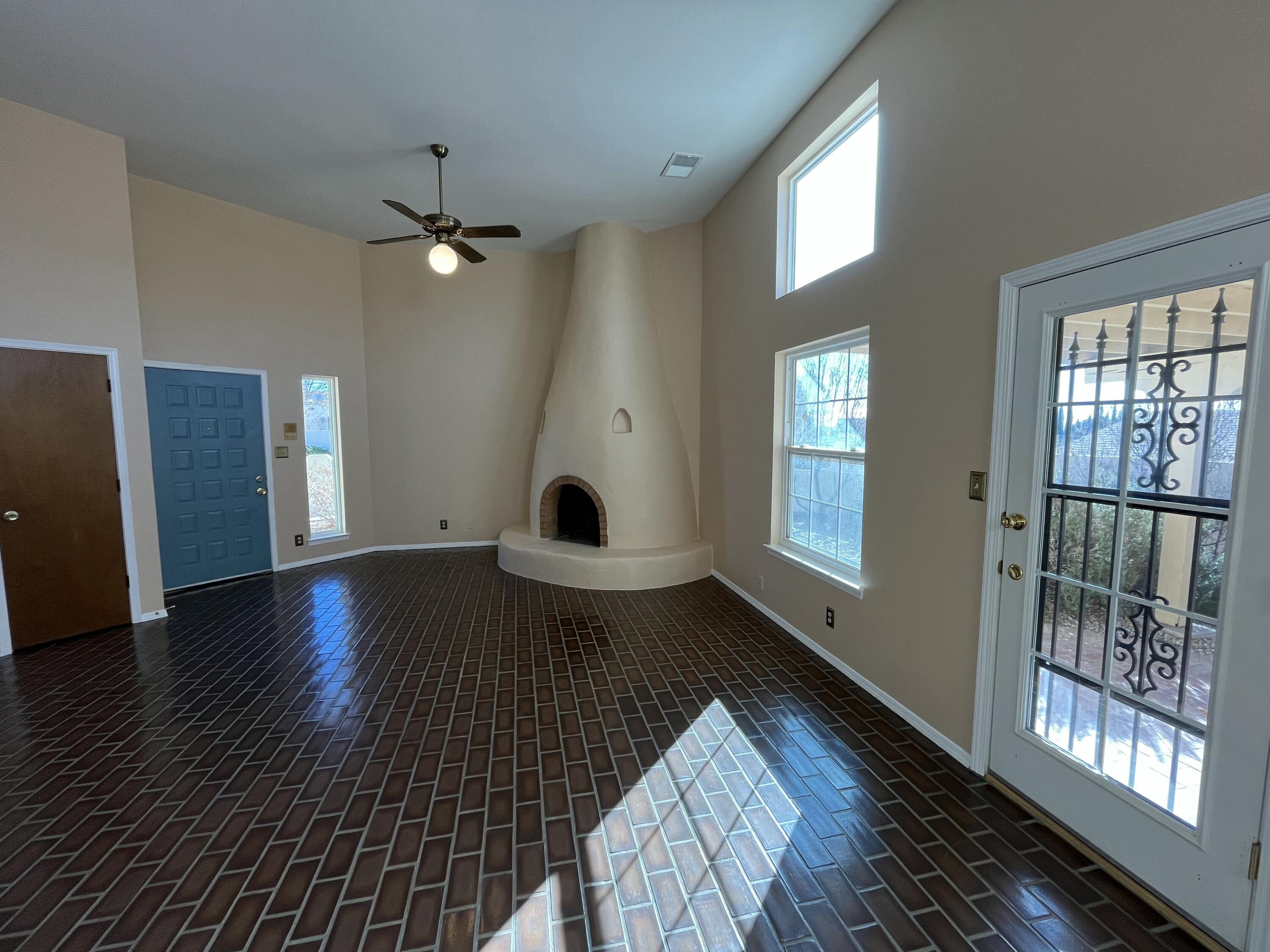 5201 Purcell Drive NE