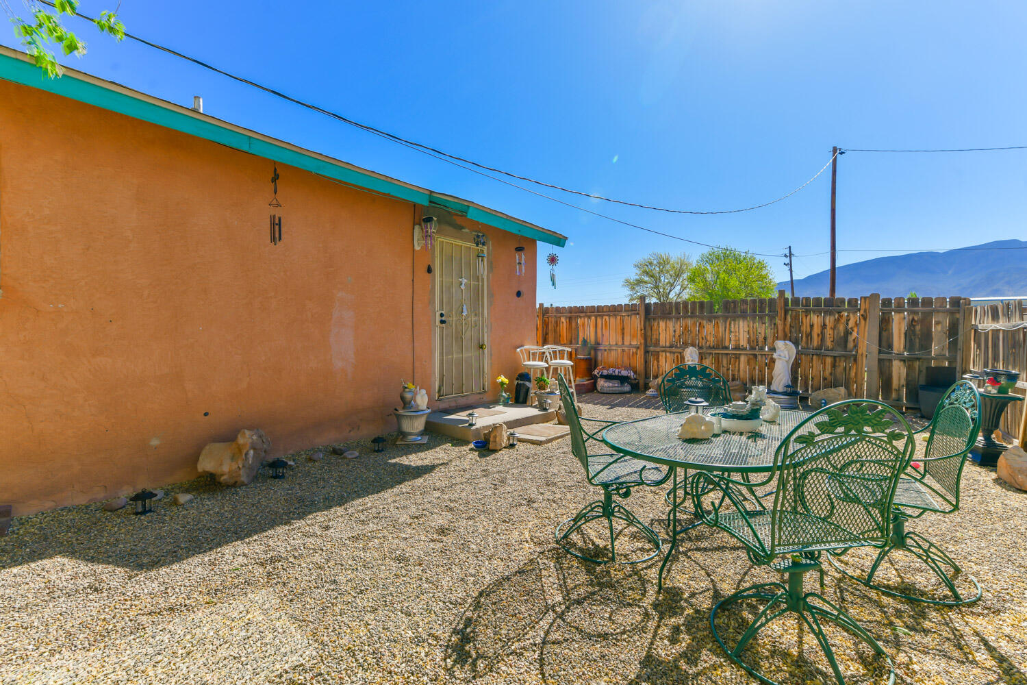 662 & 668 Avenida Perea, Bernalillo, New Mexico image 5