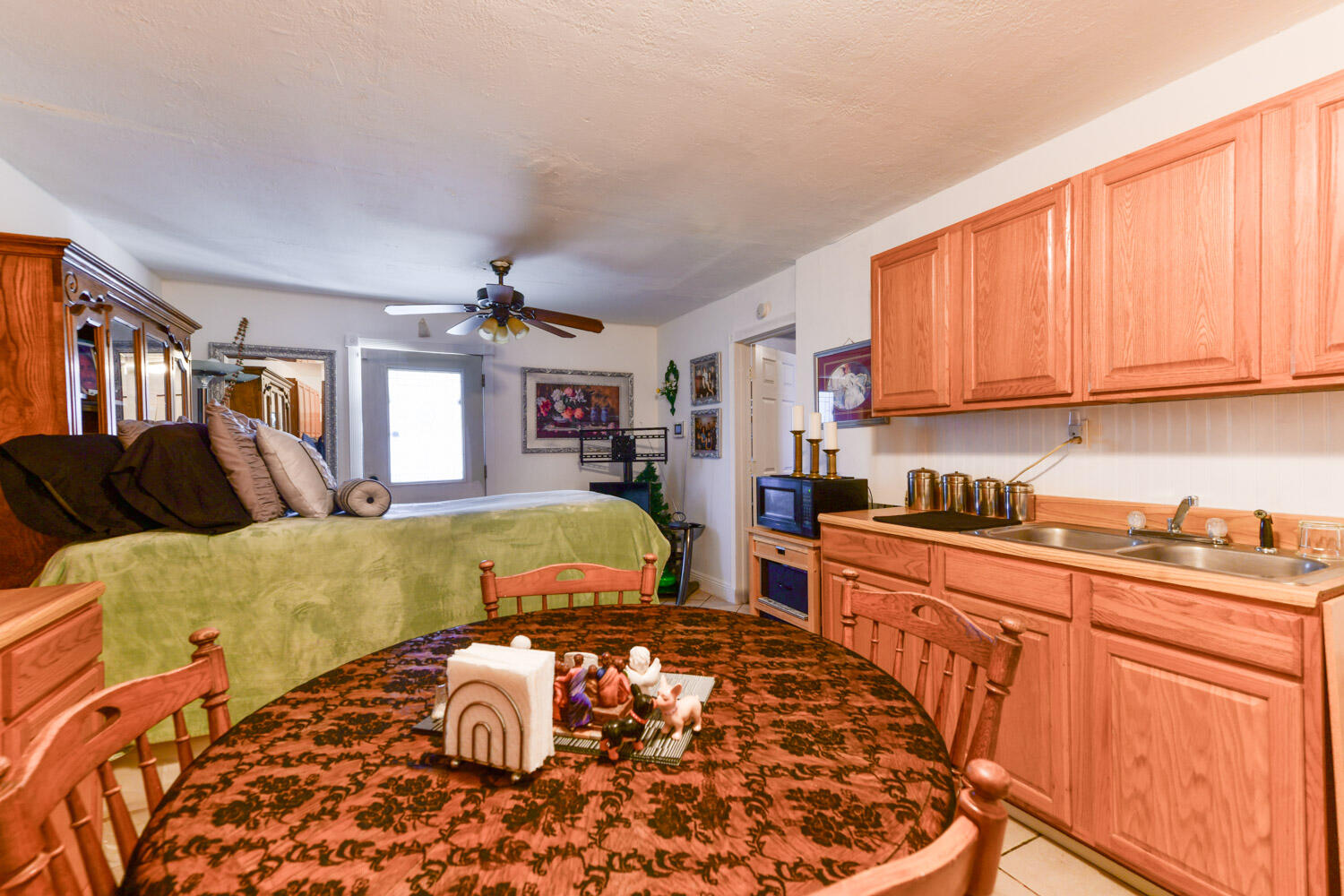 662 & 668 Avenida Perea, Bernalillo, New Mexico image 9