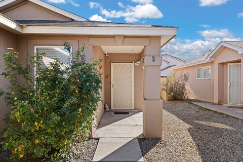 Photo of 1105 Telstar Loop NW, Albuquerque, NM 87121 (MLS # 1095120)
