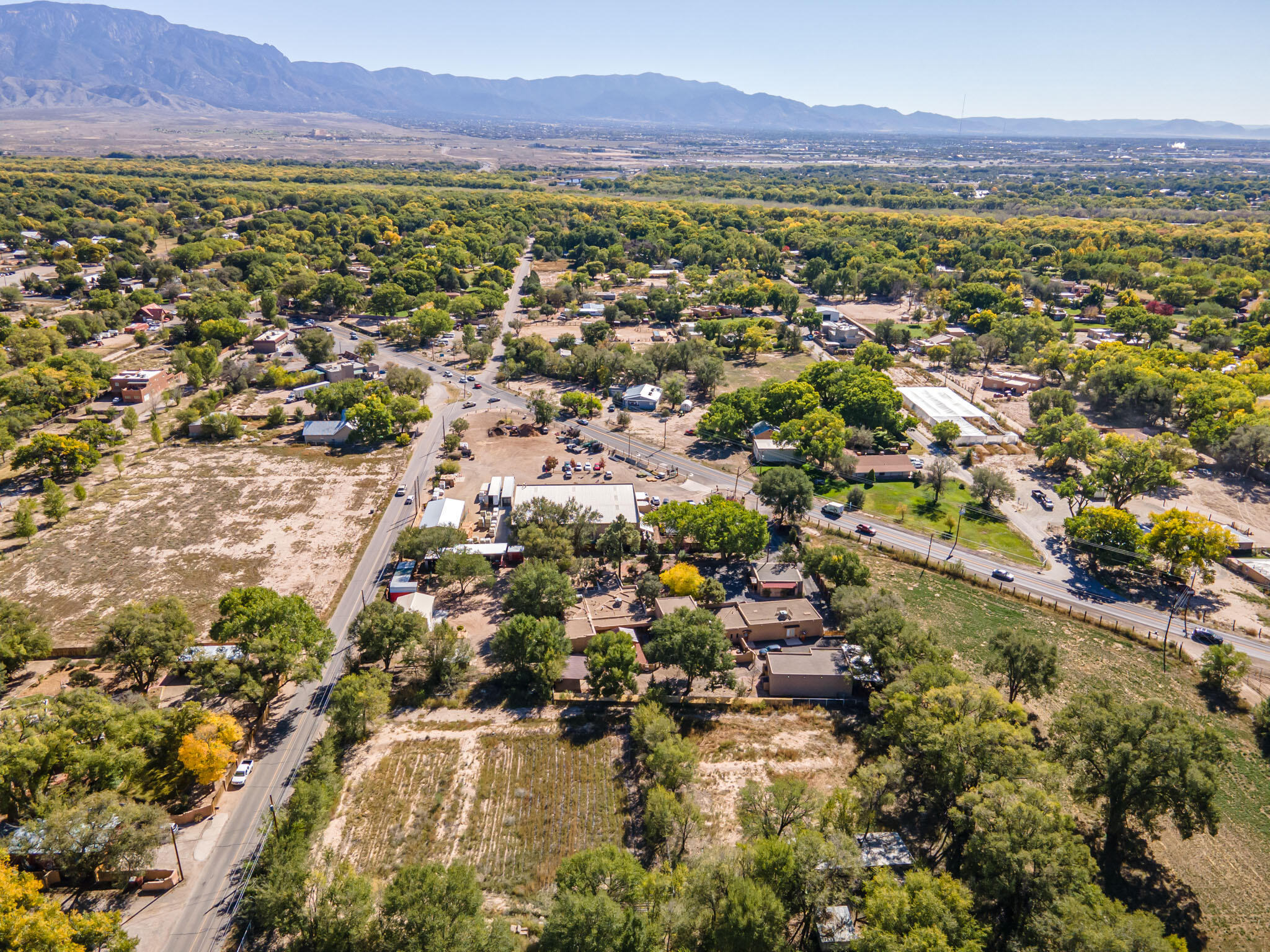 W Meadowlark Lane, Corrales, New Mexico image 15