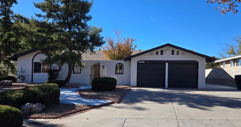 Photo of 5309 Jessie Drive NE, Albuquerque, NM 87111 (MLS # 1095262)
