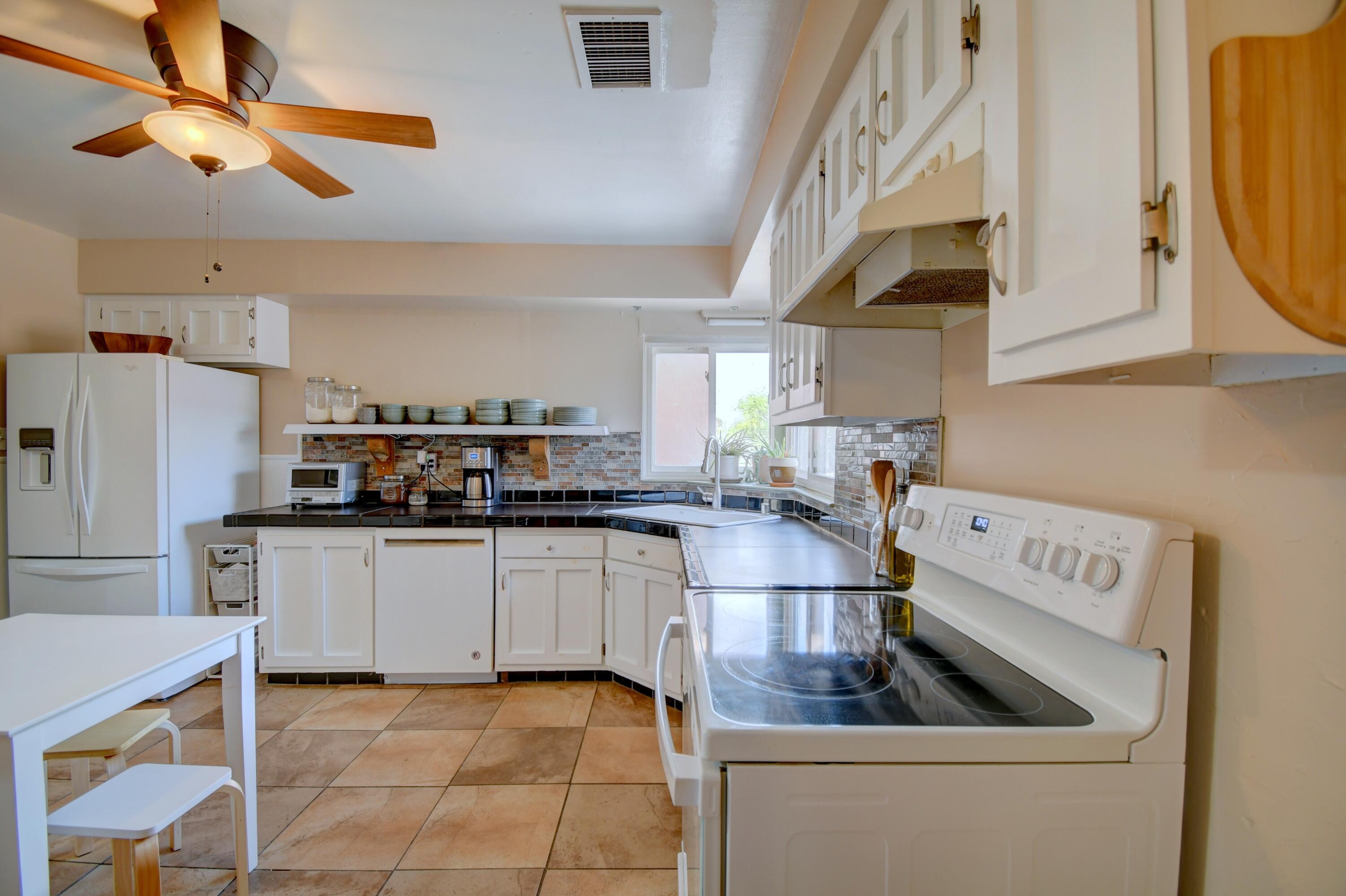 5006 La Cienega Street, Albuquerque, North Carolina image 8