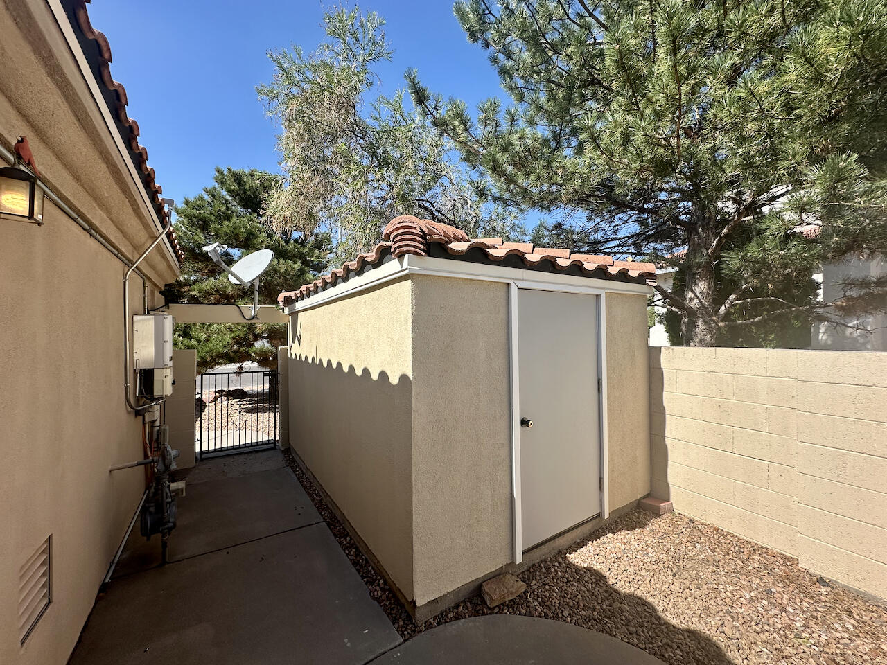 1008 Tony Sanchez Drive, Albuquerque, New Mexico image 42