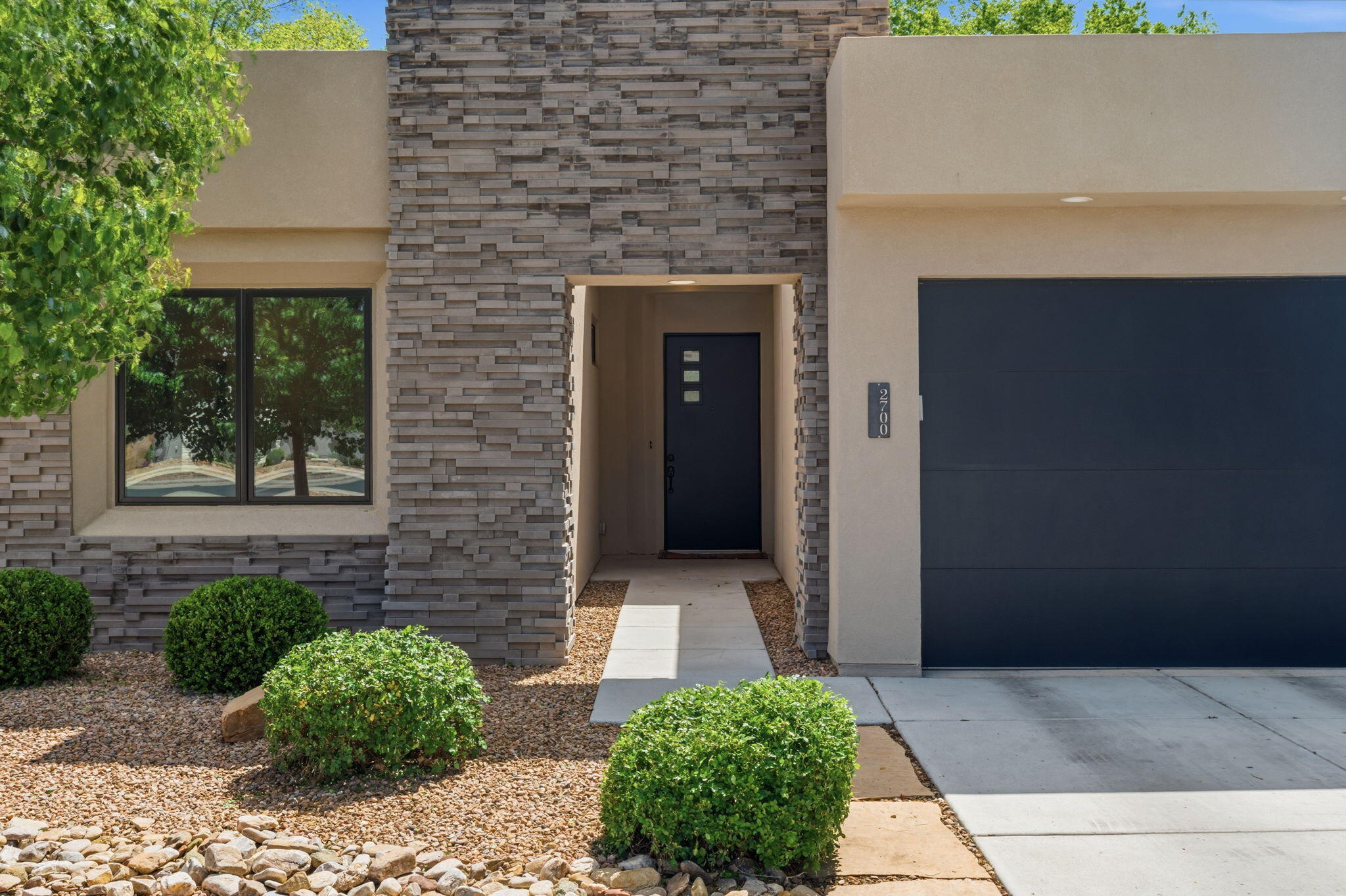 2700 Puerta Del Bosque Lane