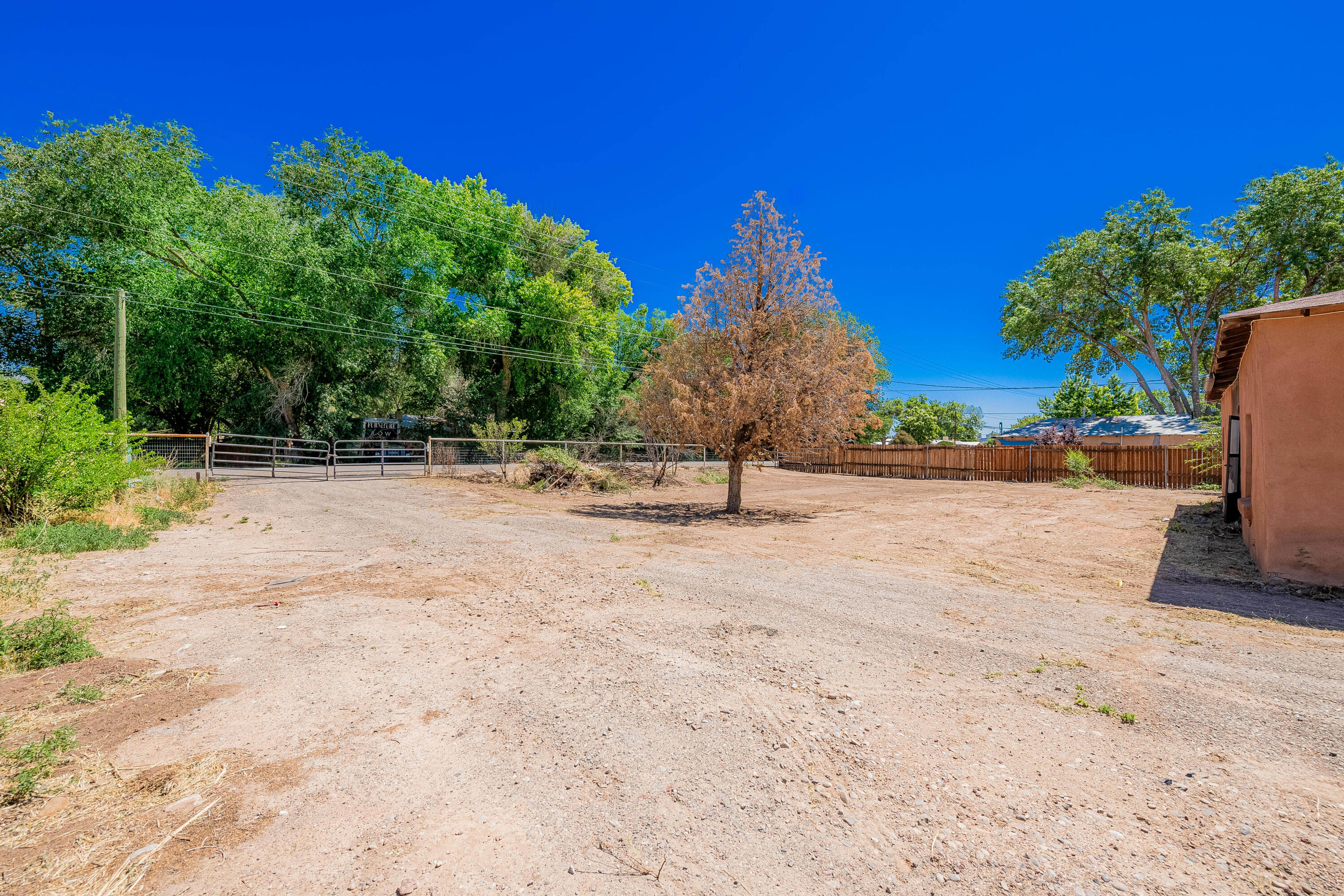 1022 Camino Del Bosque, Bernalillo, New Mexico image 3