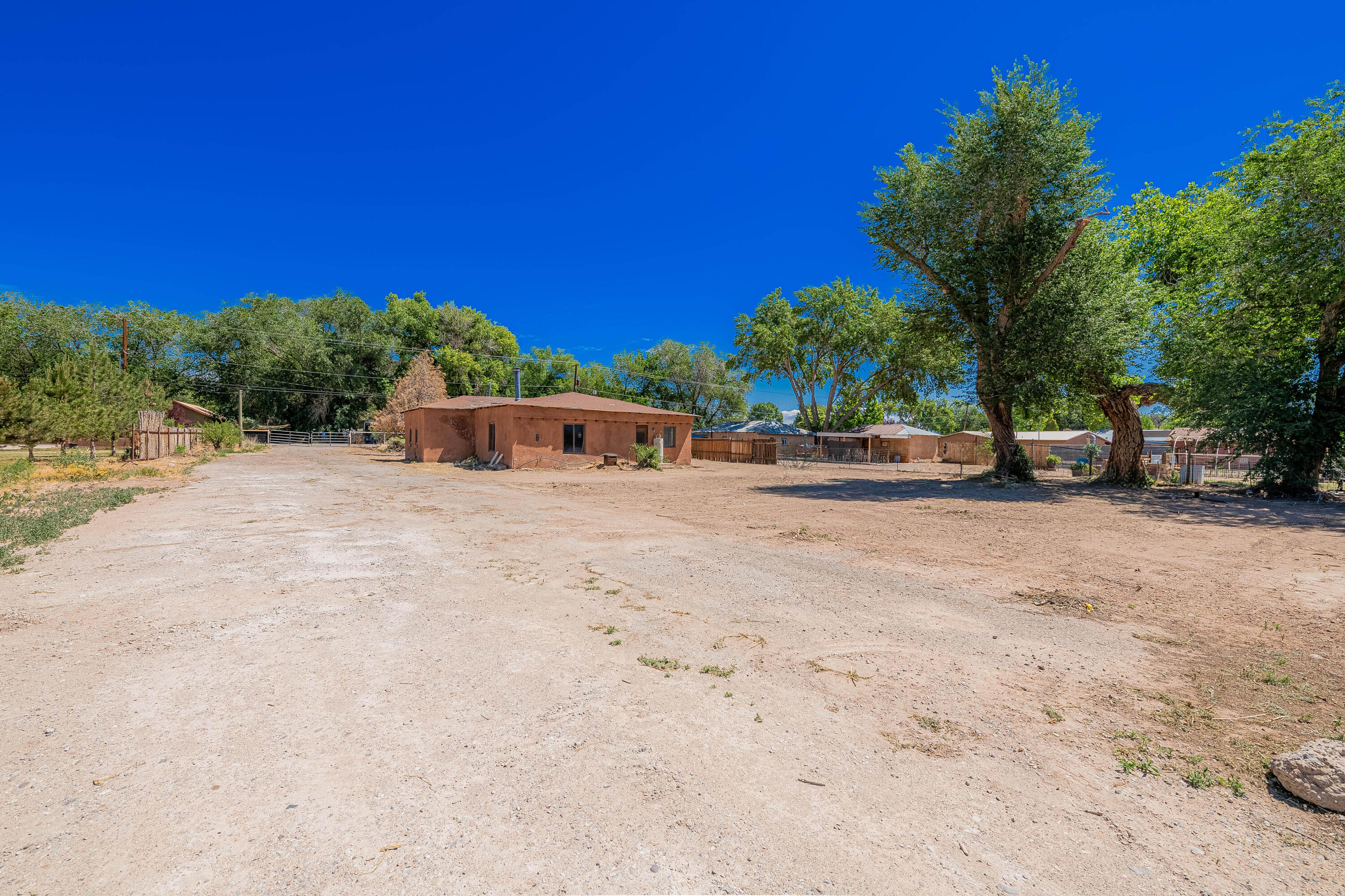 1022 Camino Del Bosque, Bernalillo, New Mexico image 6