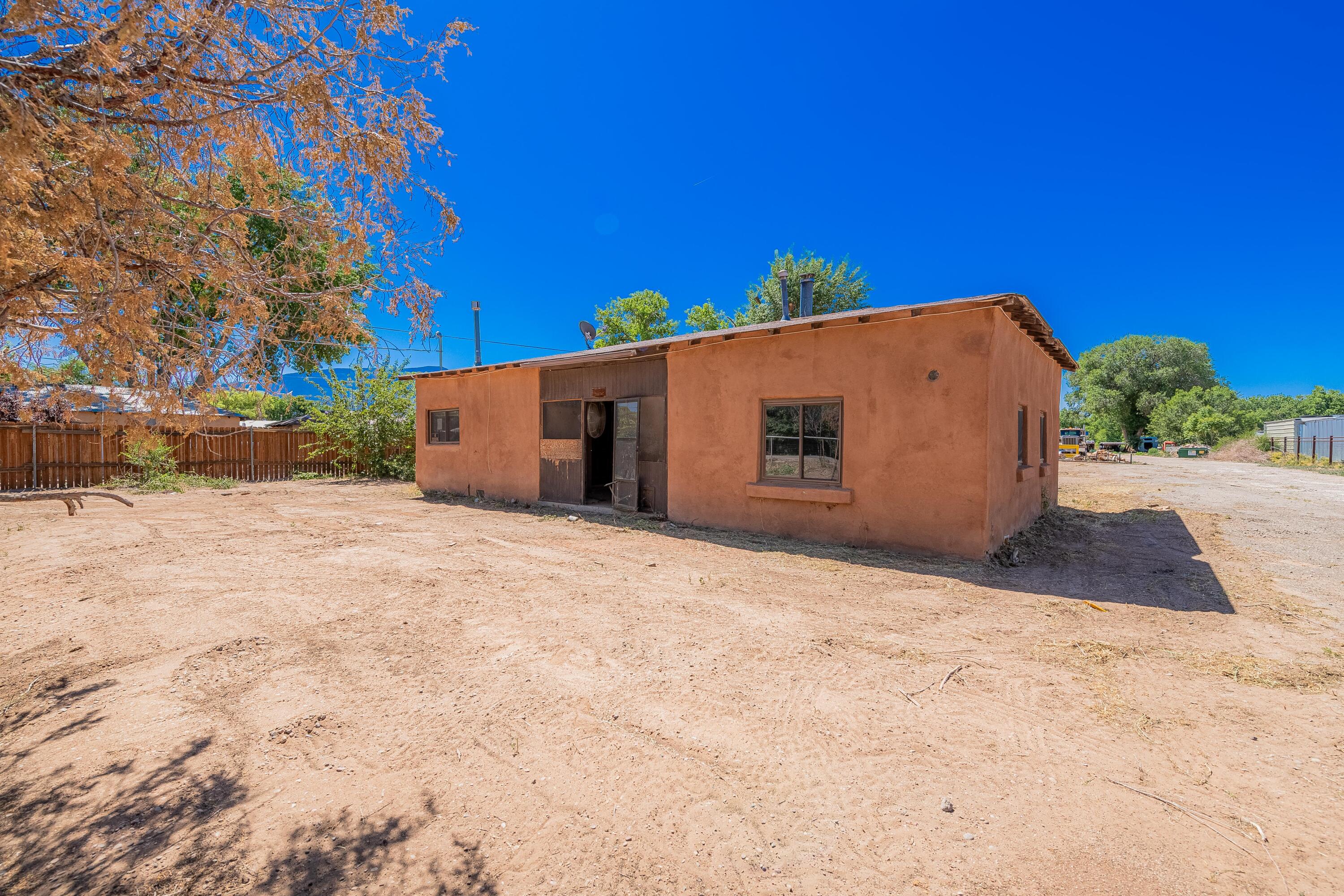 1022 Camino Del Bosque, Bernalillo, New Mexico image 7