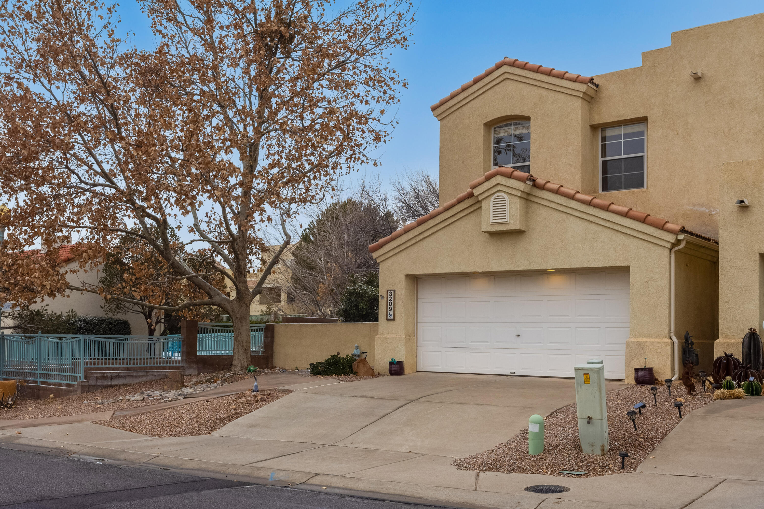 3209 Renaissance Drive, Rio Rancho, New Mexico image 1