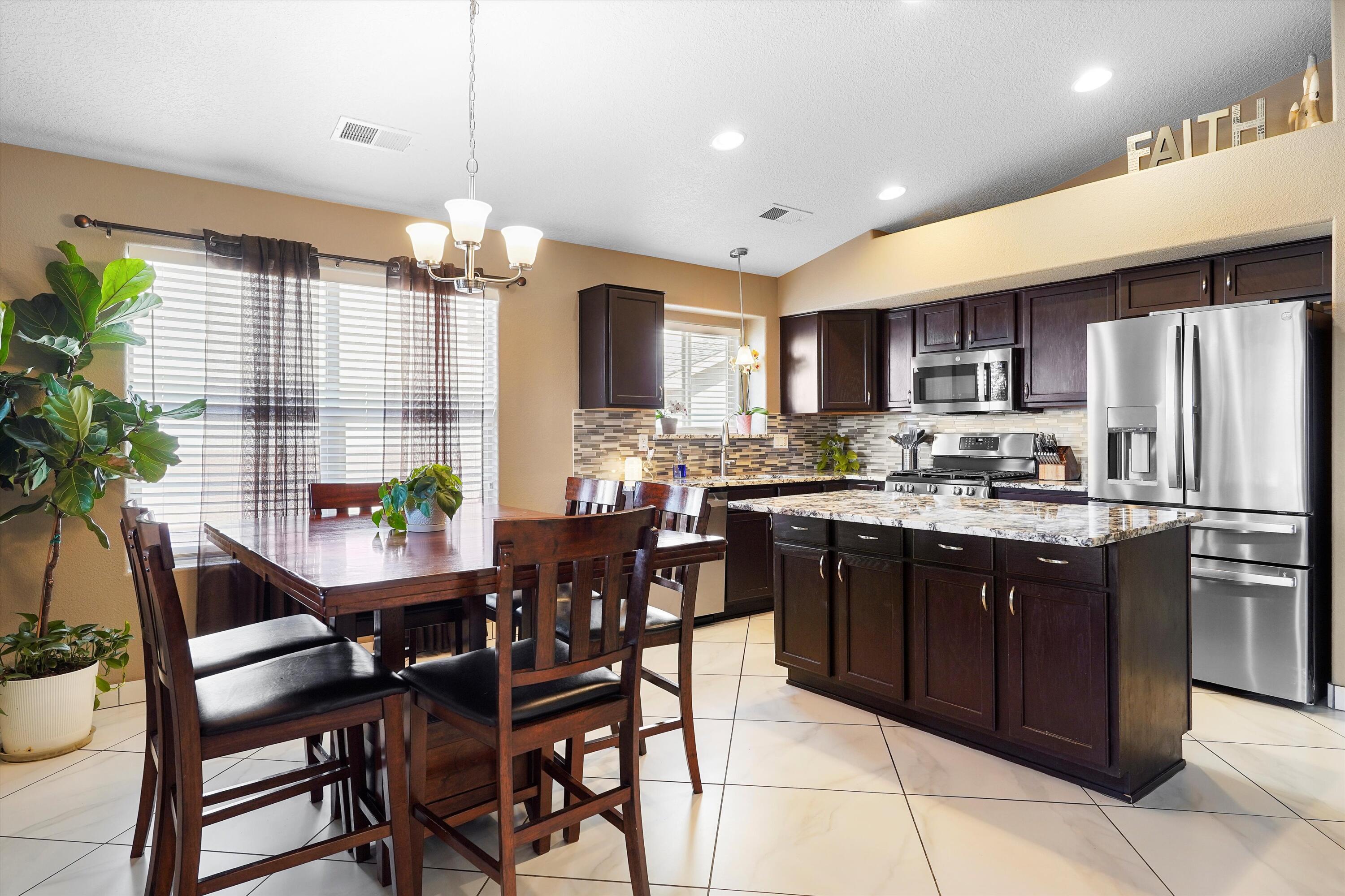 8031 Corn Mountain Place, Albuquerque, New Mexico image 16