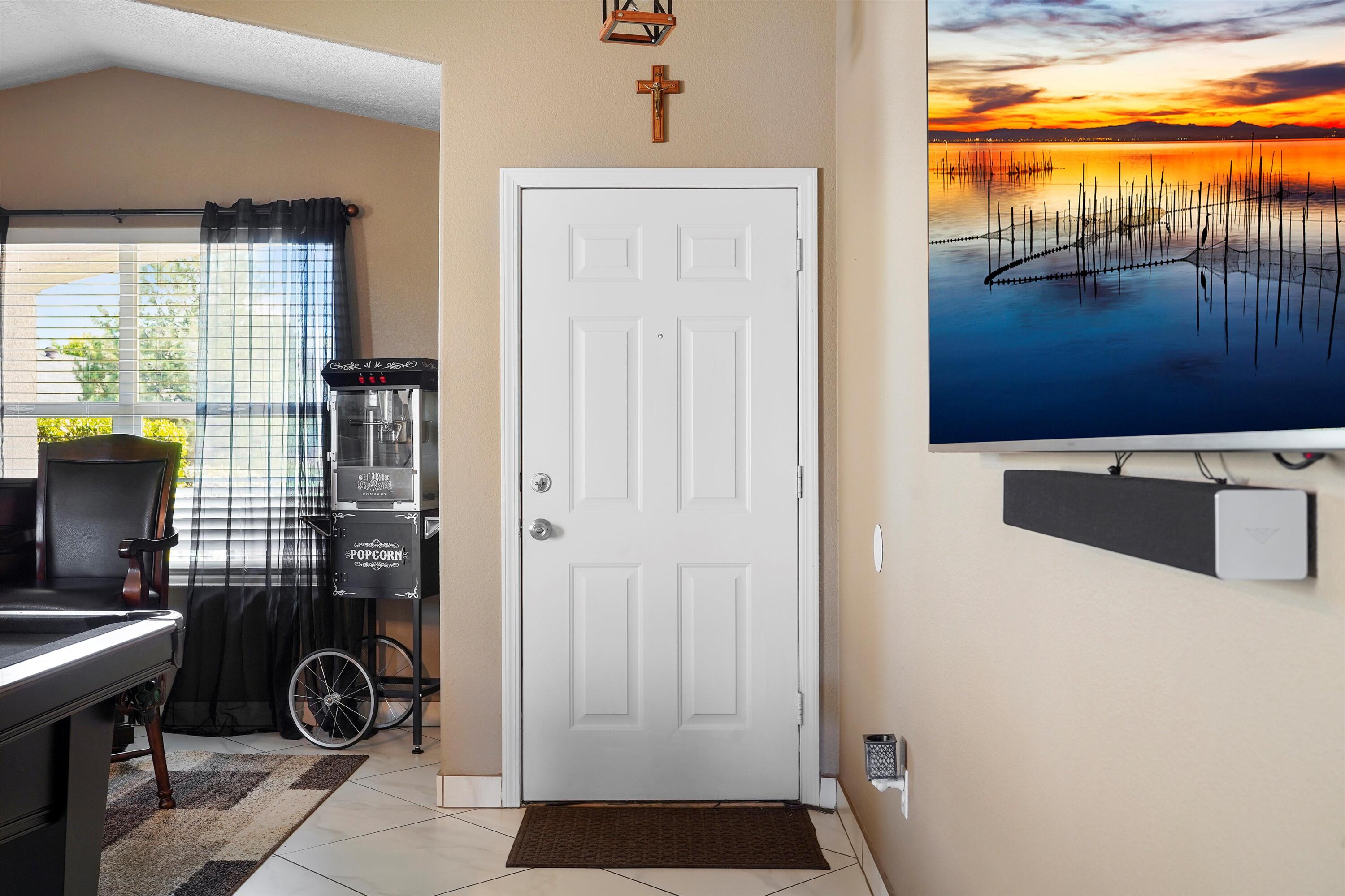 8031 Corn Mountain Place, Albuquerque, New Mexico image 5