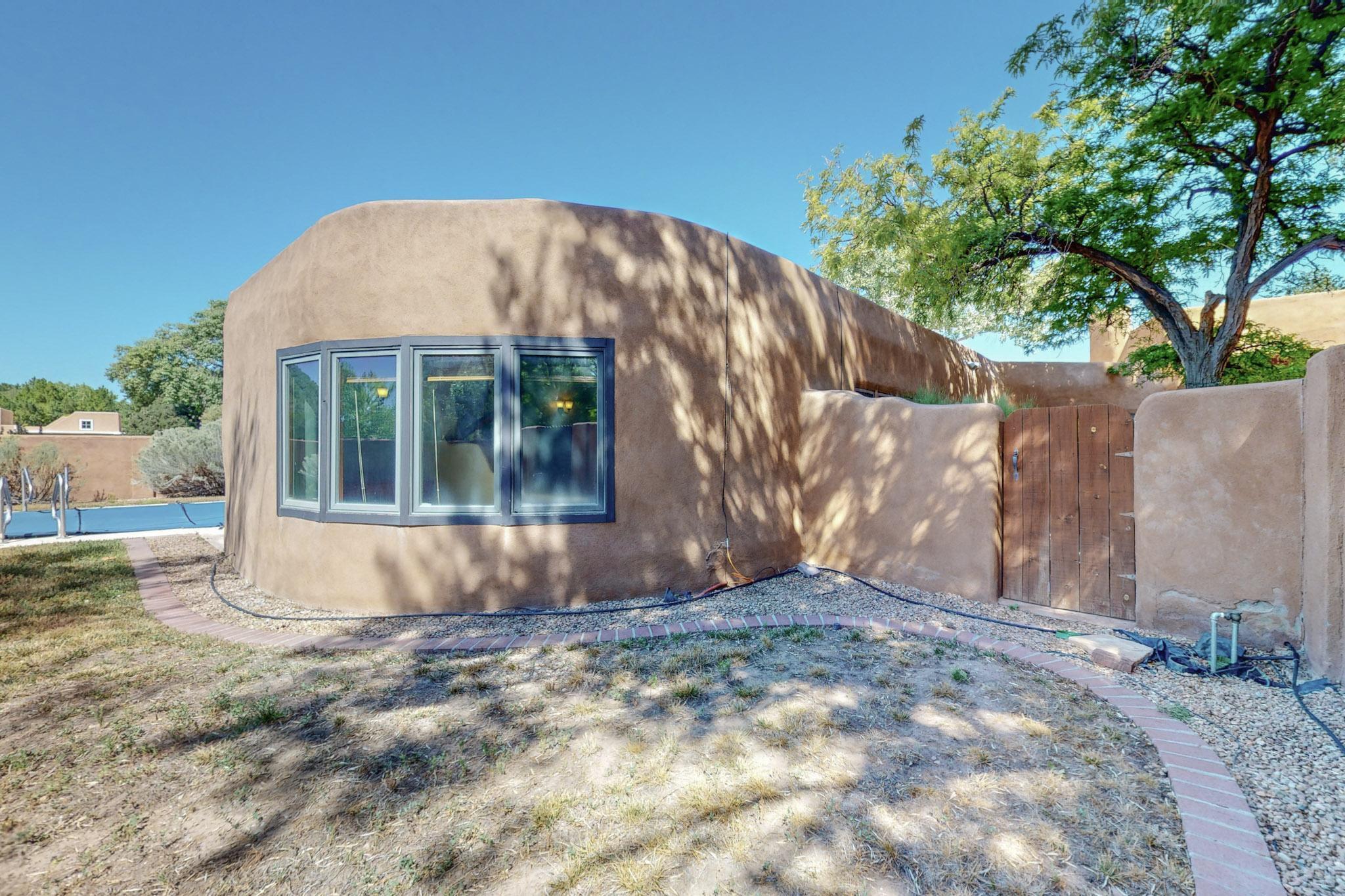 1013 El Alhambra Circle, Los Ranchos, New Mexico image 33