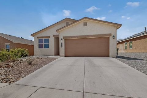 Photo of 2319 Del Timbre Lane SW, Albuquerque, NM 87121 (MLS # 1101100)