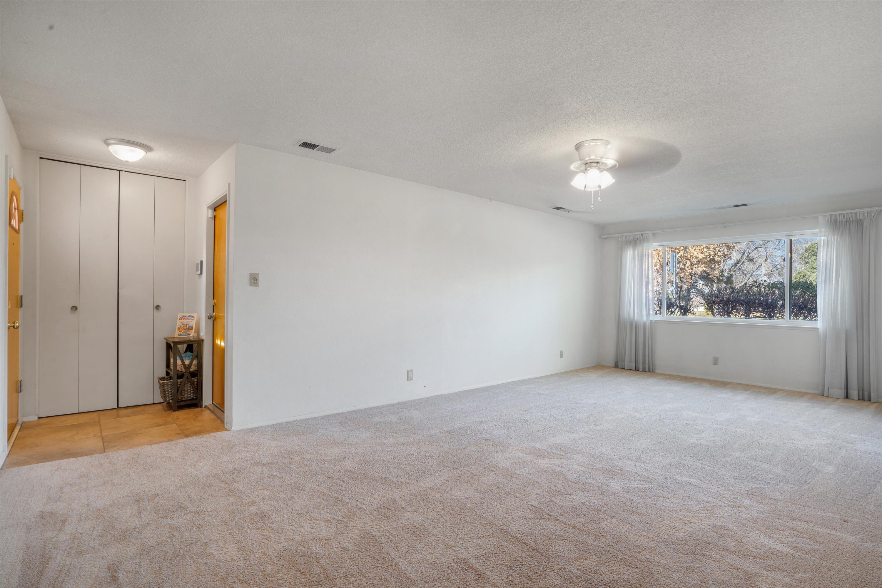 5803 Pojoaque Road NE