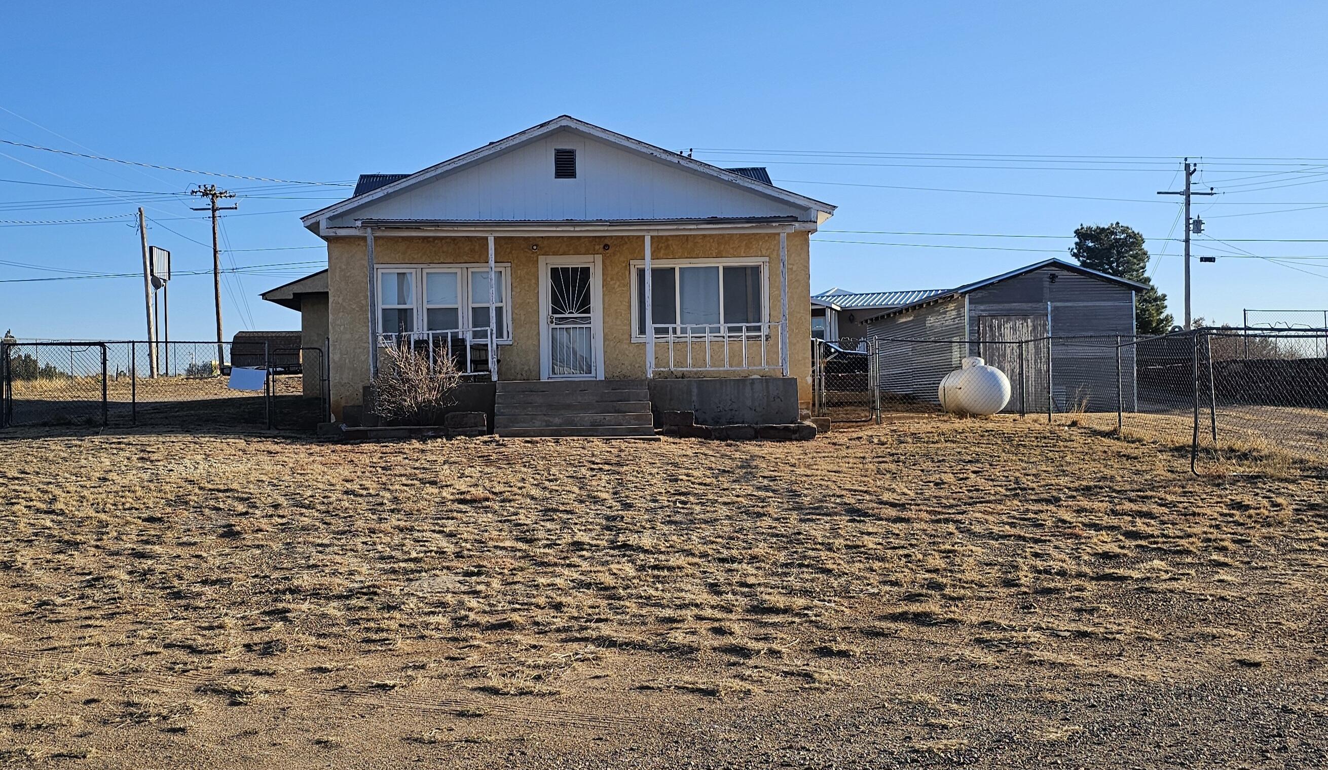 1012 Perea Road, Santa Rosa, New Mexico image 1