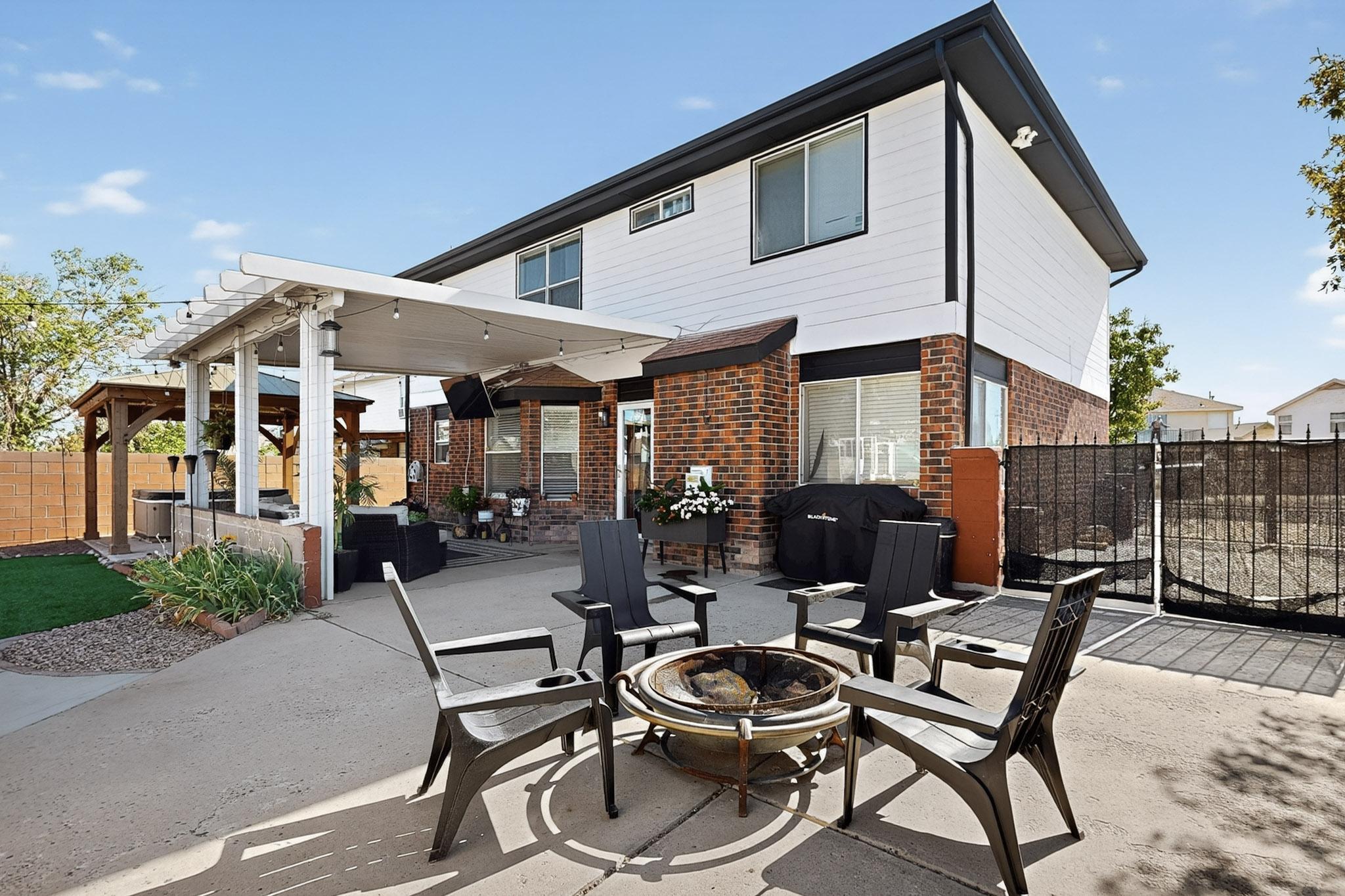 1301 Parkway Drive NW