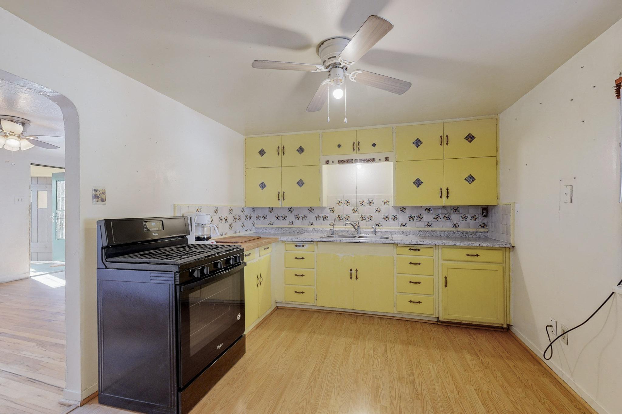 5015 El Paseo Drive, Albuquerque, New Mexico image 13