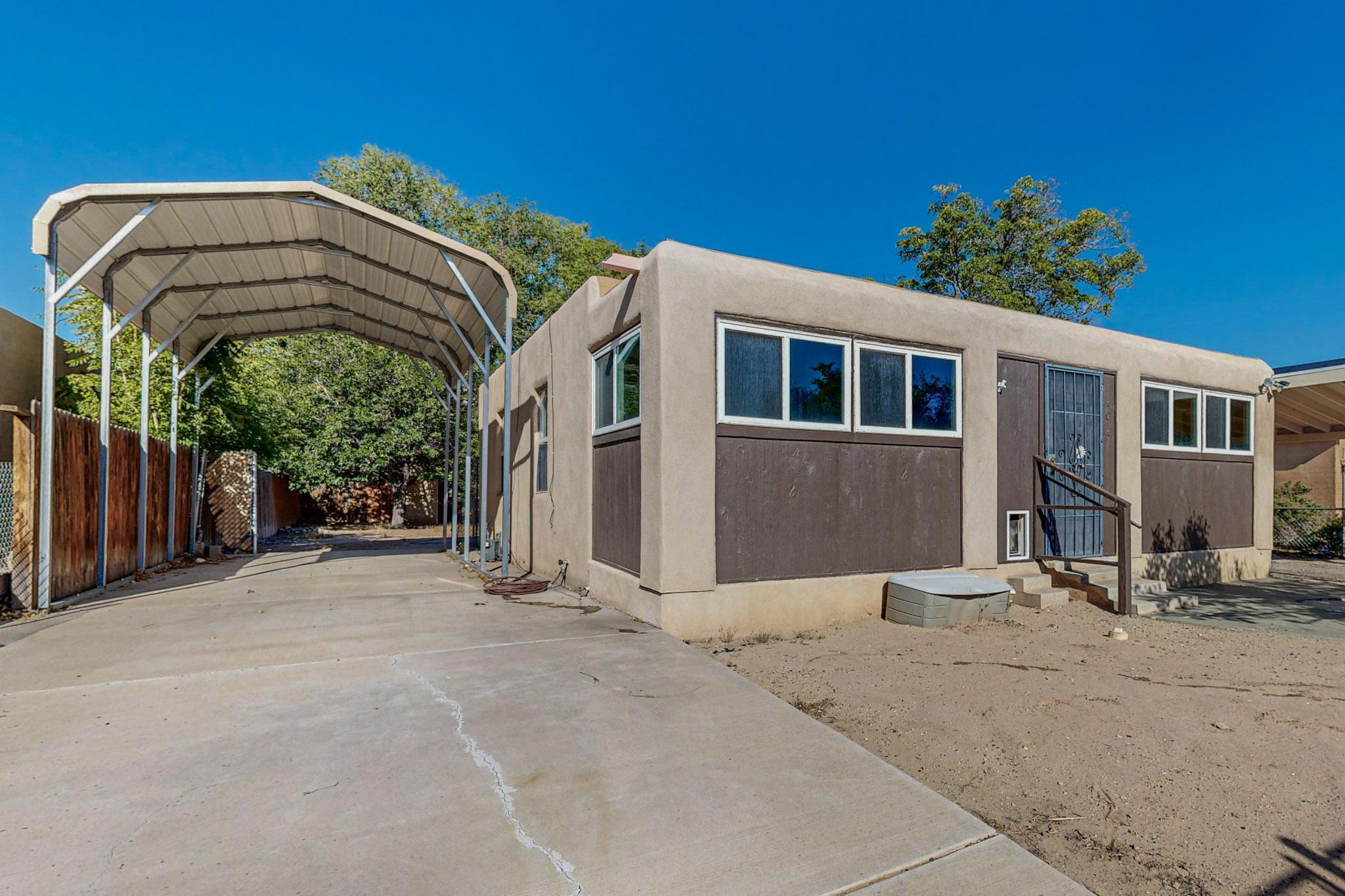 5015 El Paseo Drive, Albuquerque, New Mexico image 1
