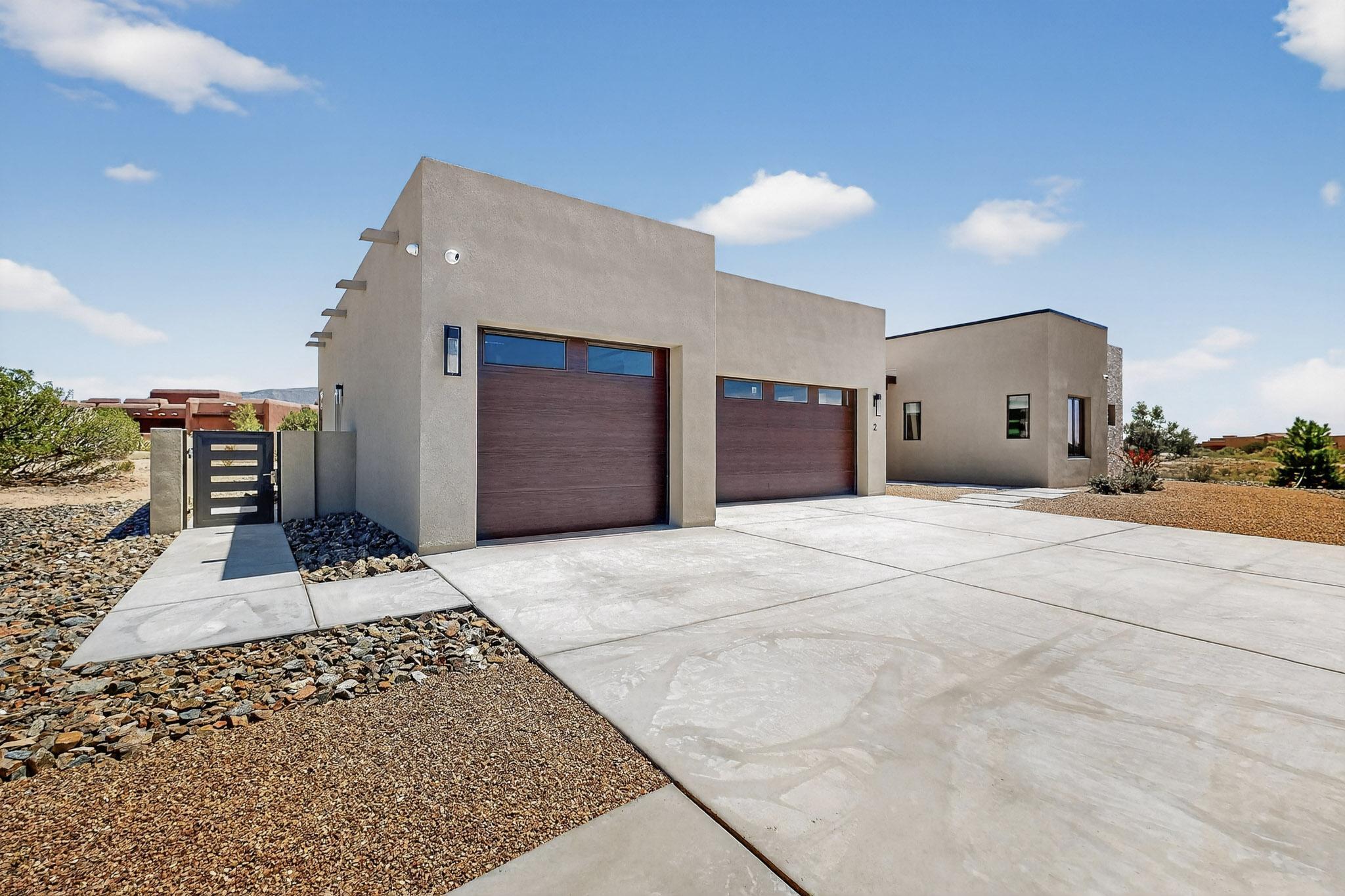 2 Brazos Trail Court