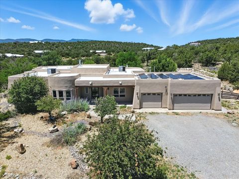 Photo of 9 JORDAN Court, Sandia Park, NM 87047 (MLS # 1088683)