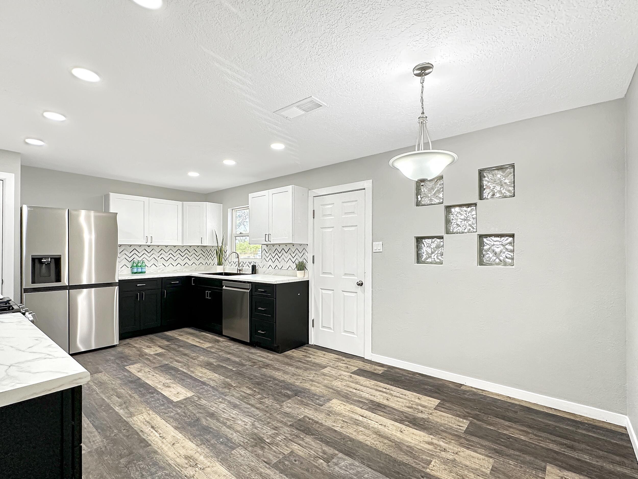 203 Rosedale Circle, Belen, New Mexico image 5