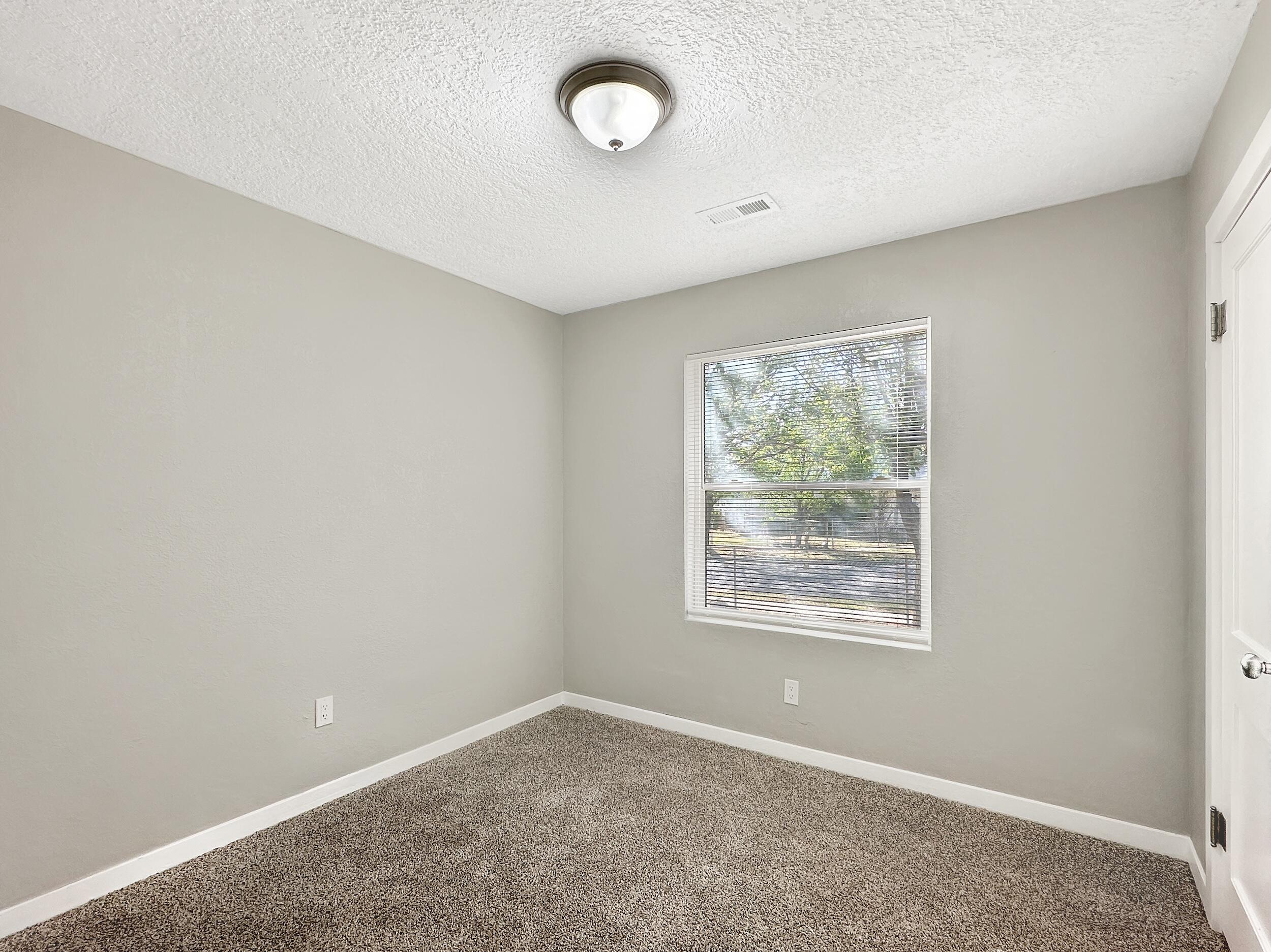 203 Rosedale Circle, Belen, New Mexico image 9