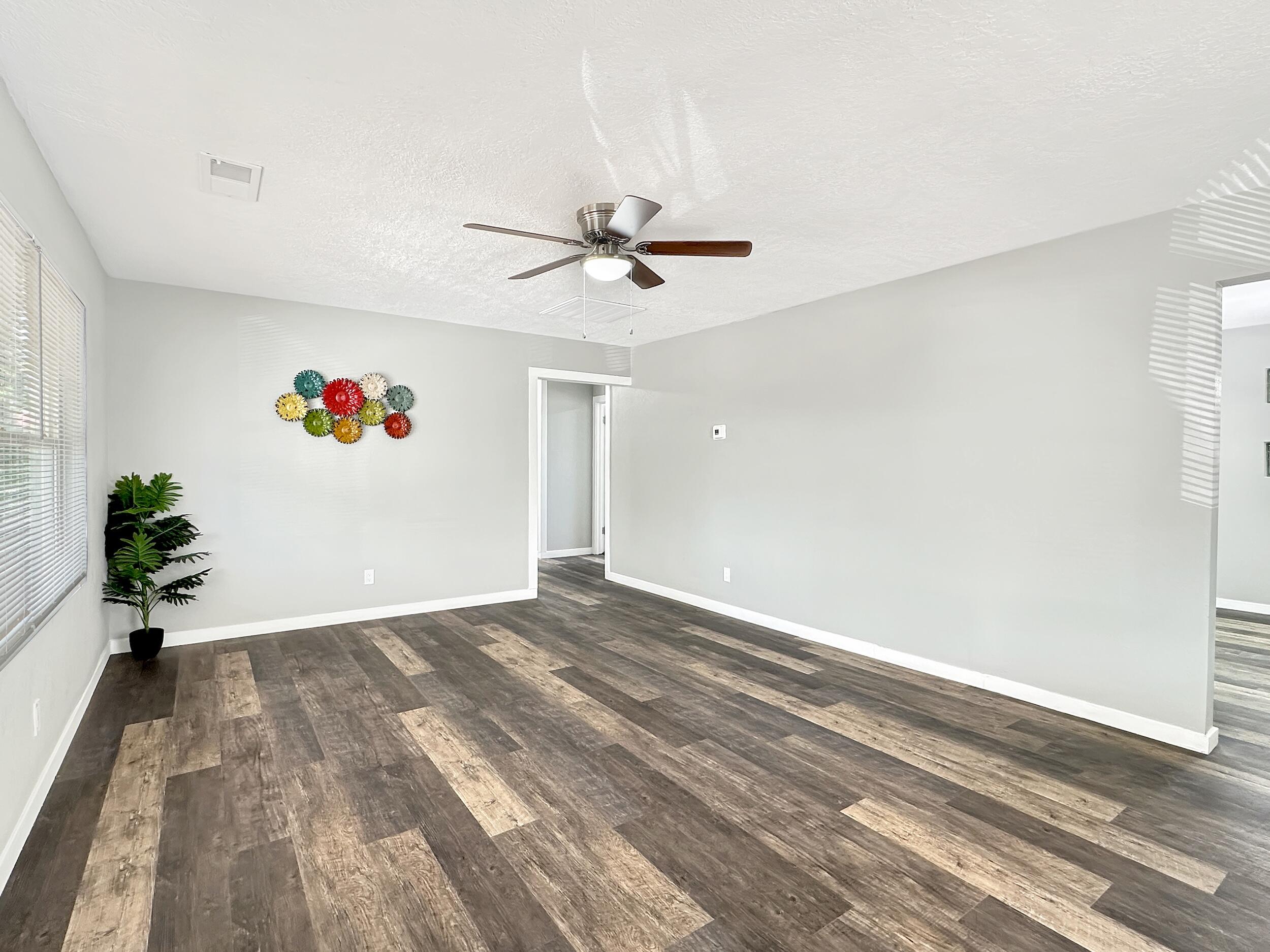 203 Rosedale Circle, Belen, New Mexico image 4