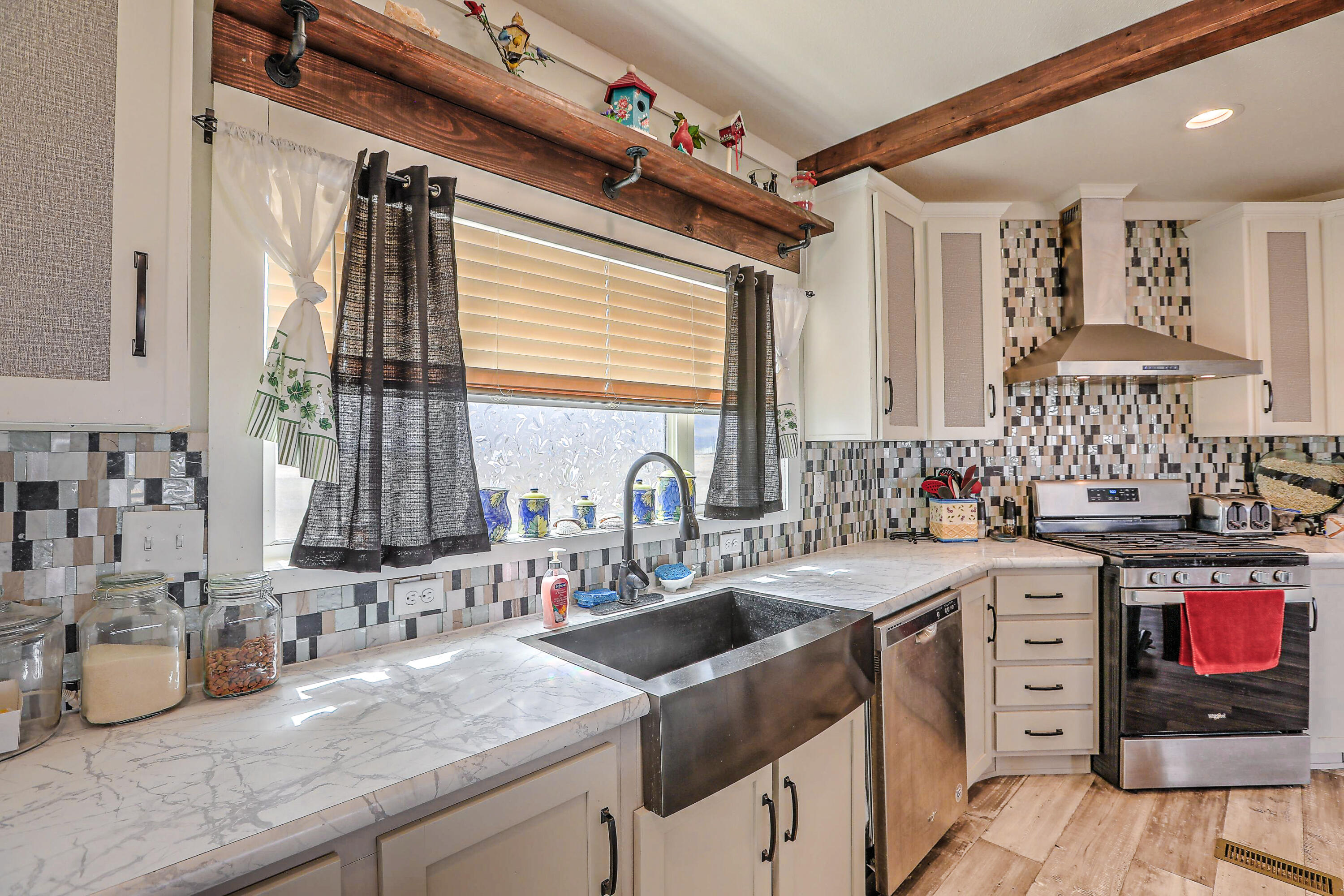24 Arab Street, Moriarty, New Mexico image 12