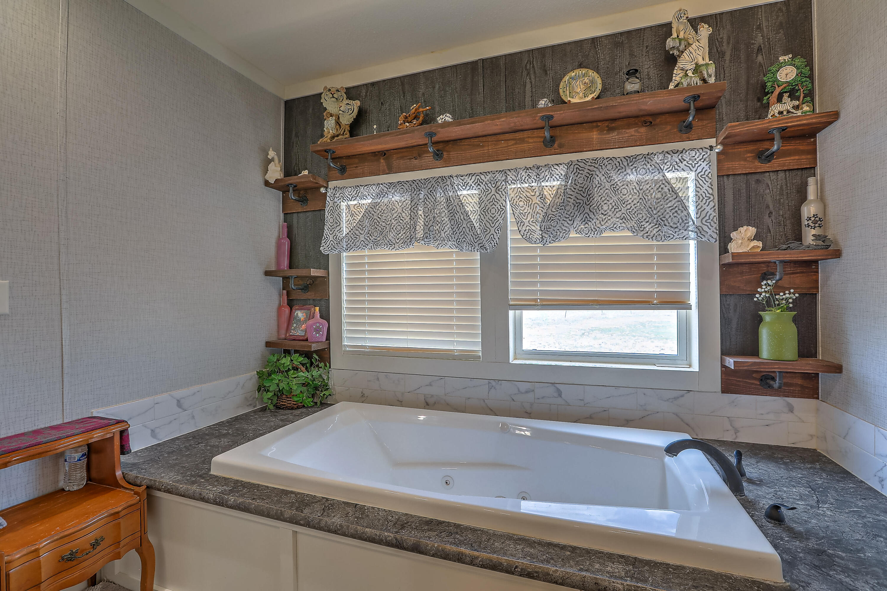 24 Arab Street, Moriarty, New Mexico image 20