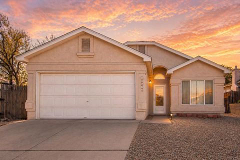 Photo of 10624 Andalusian Avenue SW, Albuquerque, NM 87121 (MLS # 1102829)