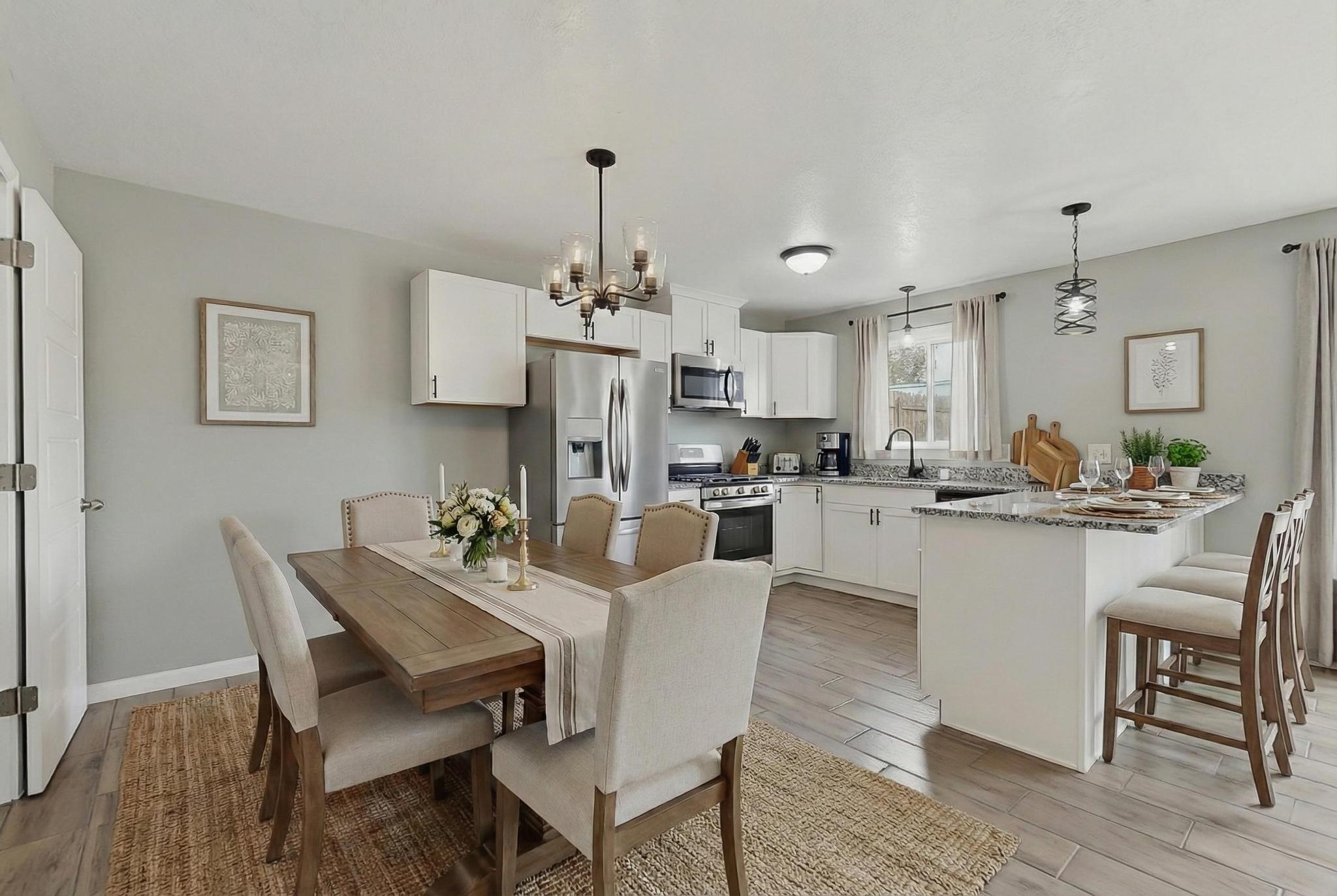 6300 Barnhart Court NE