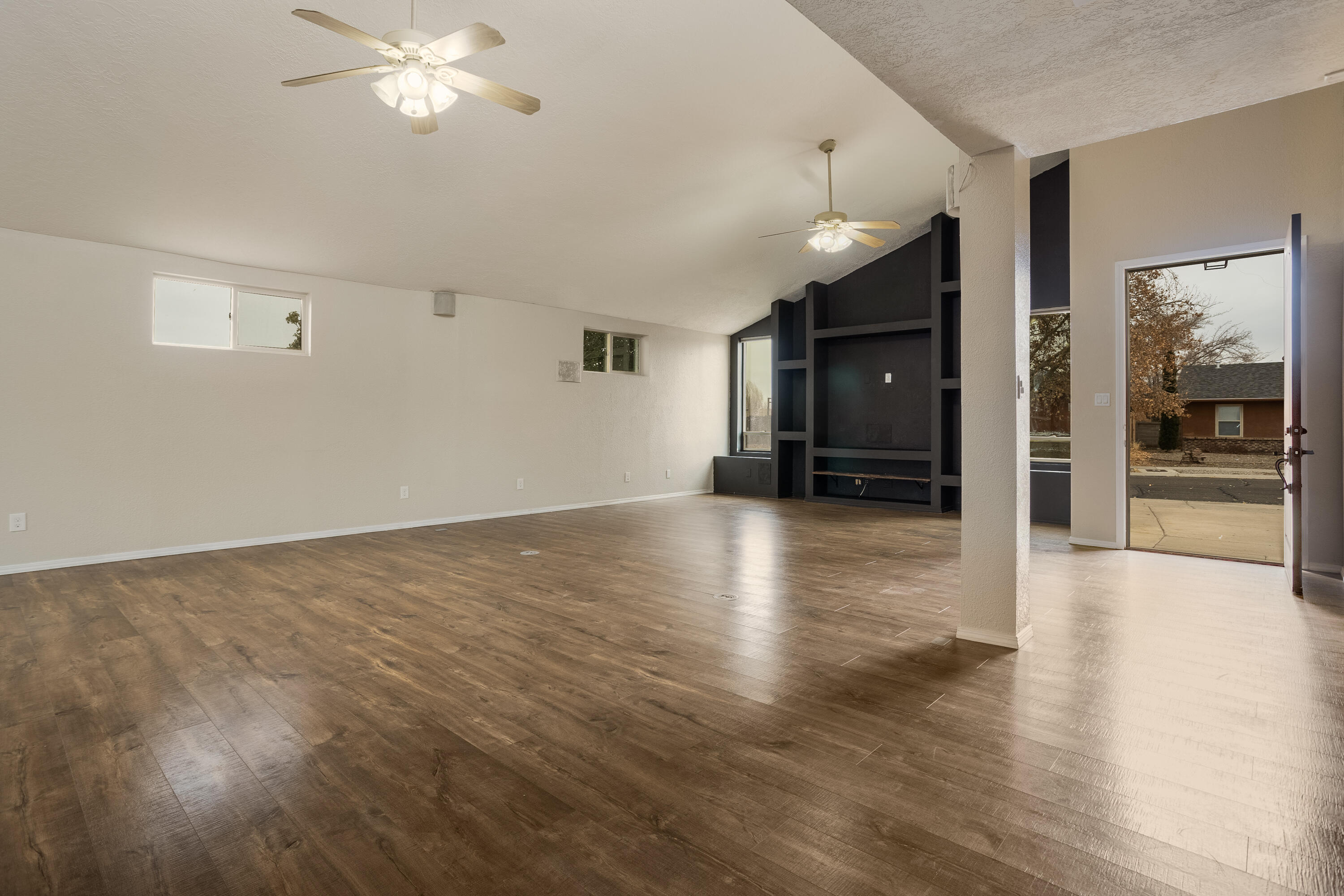 6317 Kearney Trail, Albuquerque, New Mexico image 2