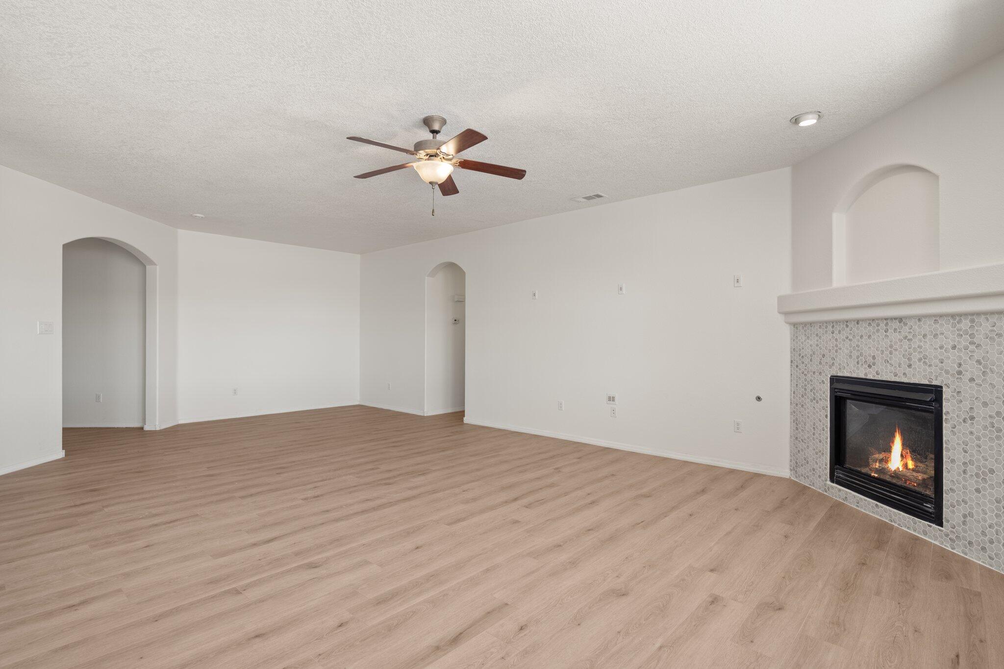 1941 Platina Road, Rio Rancho, New Mexico image 7