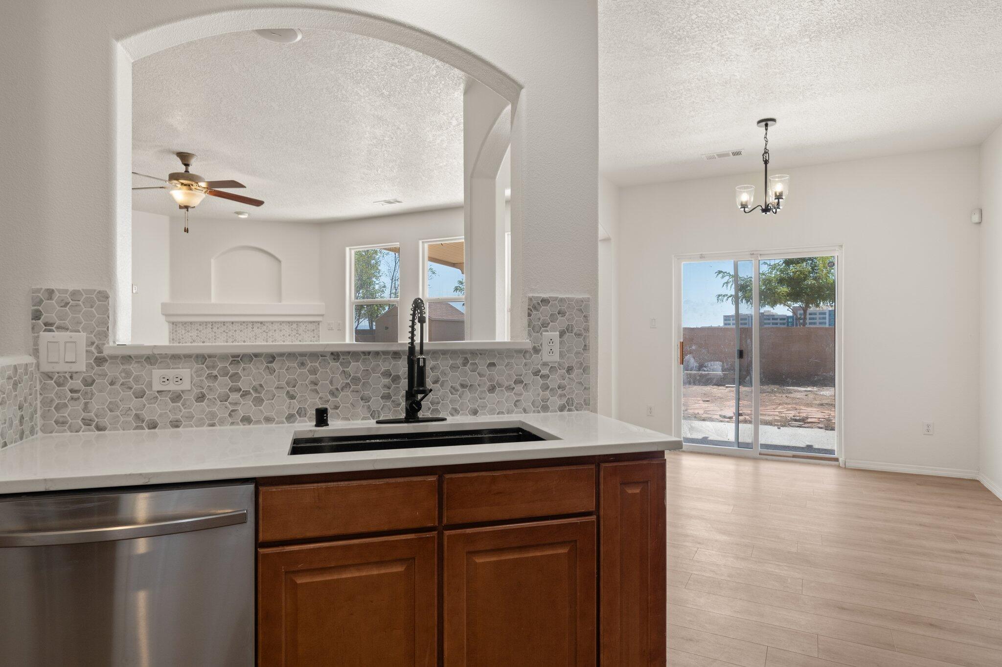1941 Platina Road, Rio Rancho, New Mexico image 5